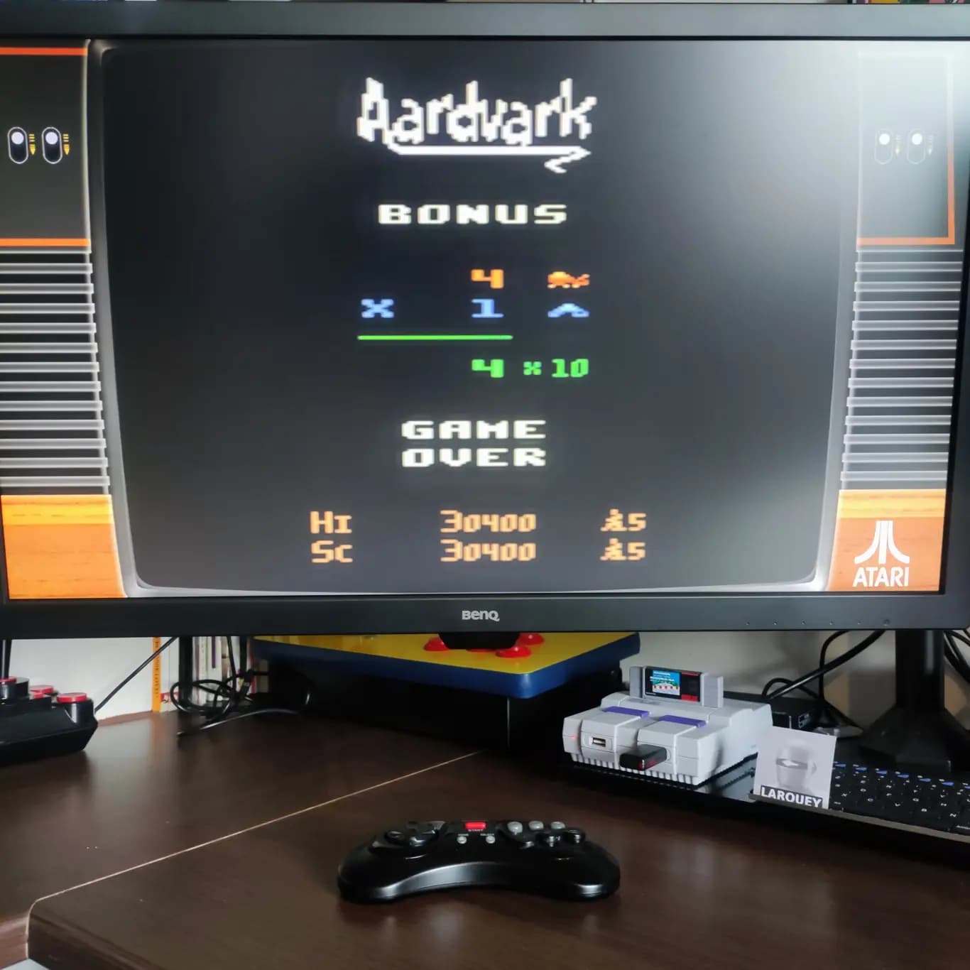 Larquey: Aardvark [Hard] (Atari 2600 Emulated) 30,400 points on 2022-08-11 04:07:36