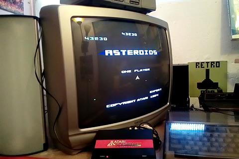 RetroRob: Asteroids: Expert (Atari Flashback 1) 43,230 points on 2019-05-01 05:54:07