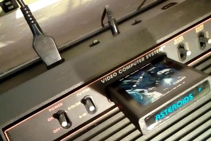 RetroRob: Asteroids: Game 32 (Atari 2600 Novice/B) 9,930 points on 2020-03-27 11:57:52