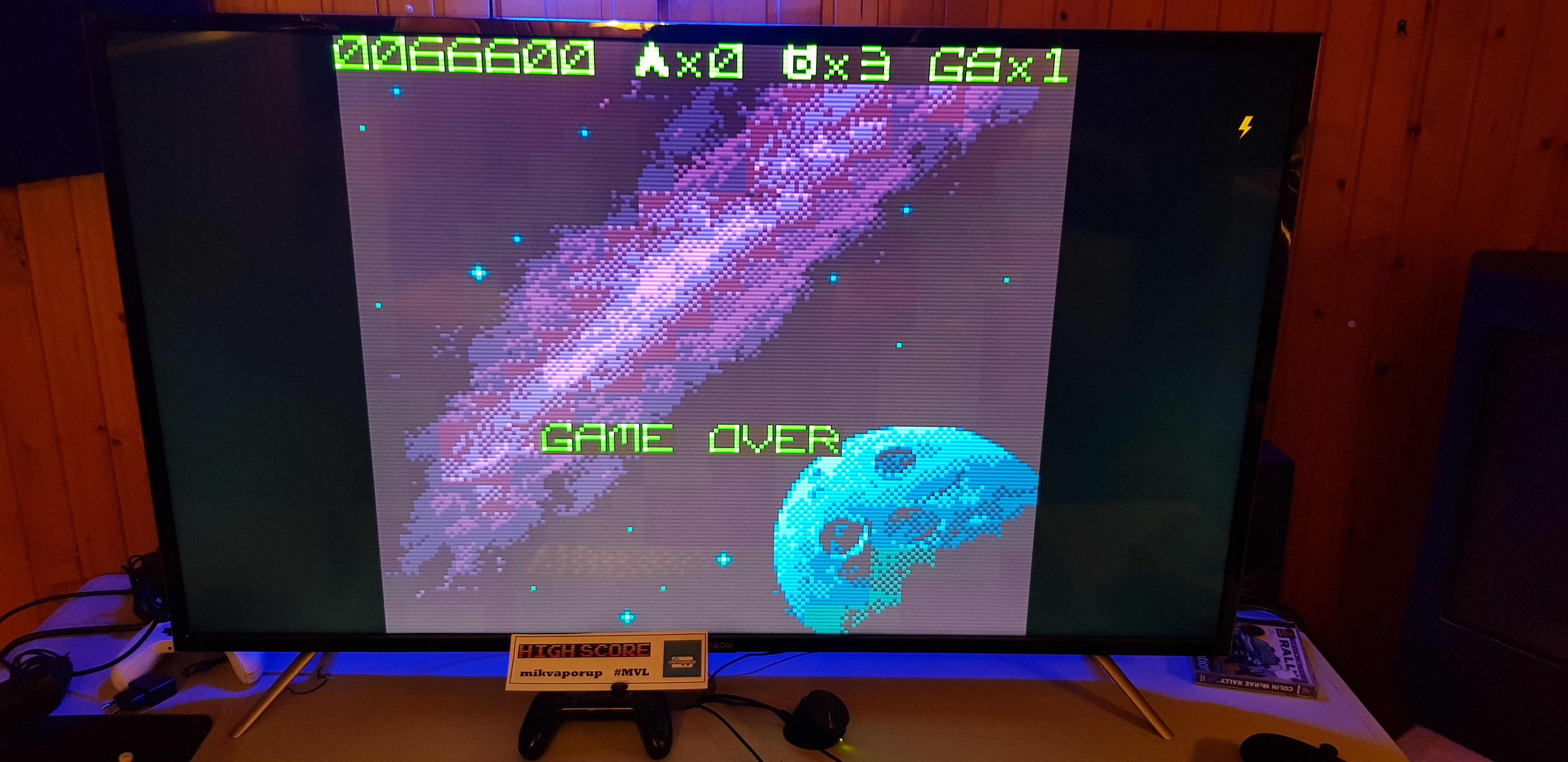 mikvaporup: Asteroids (Game Boy Color Emulated) 66,600 points on 2019-11-01 18:20:17