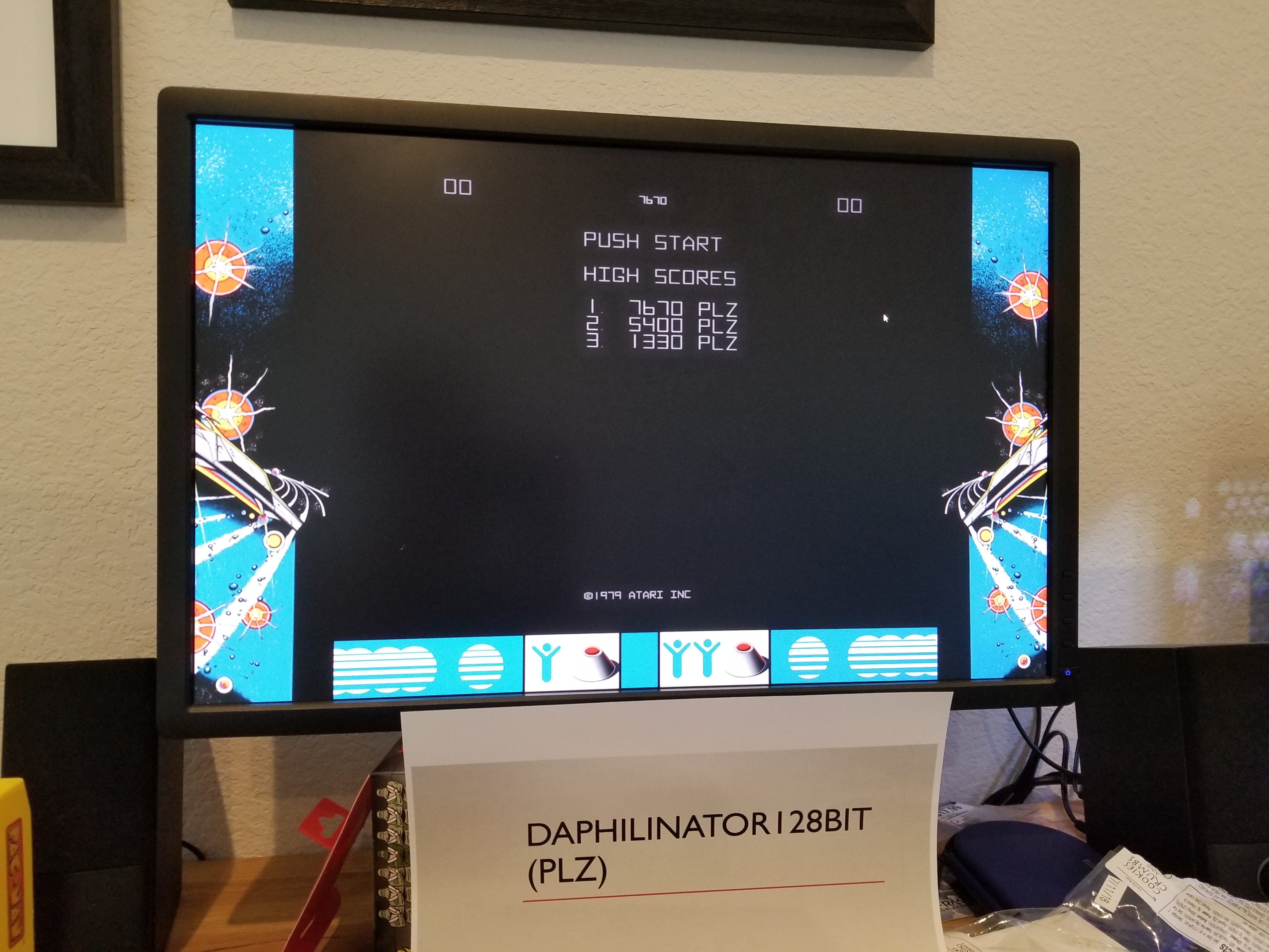 Daphilinator128bit: Atari Vault: Asteroids [Arcade] (PC) 7,670 points on 2018-06-18 10:37:20