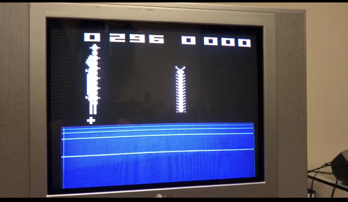 AlexBezerra: Bugs (Atari 2600 Novice/B) 296 points on 2022-05-29 06:54:25