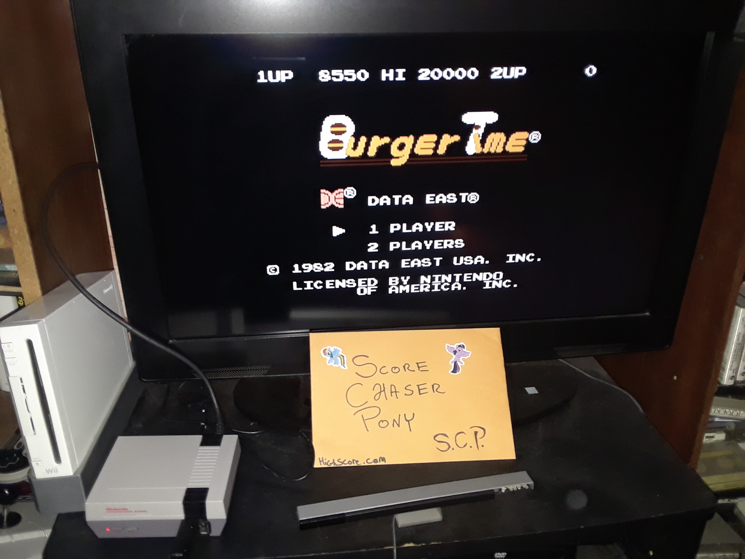 Scorechaserpony: BurgerTime (NES/Famicom Emulated) 8,550 points on 2019-04-03 13:28:57