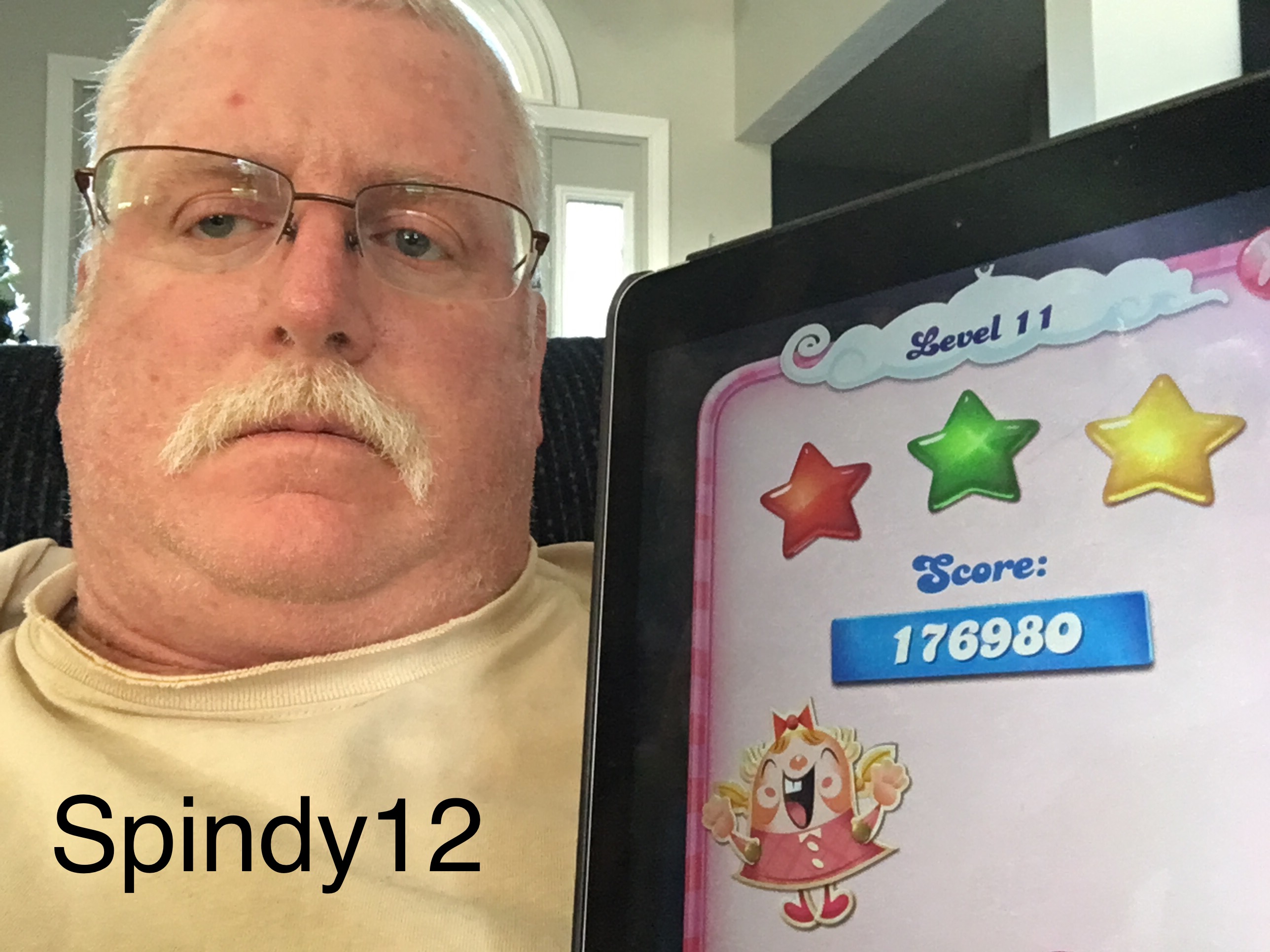 Spindy12: Candy Crush Saga: Level 011 (iOS) 176,980 points on 2016-12-20 15:44:19