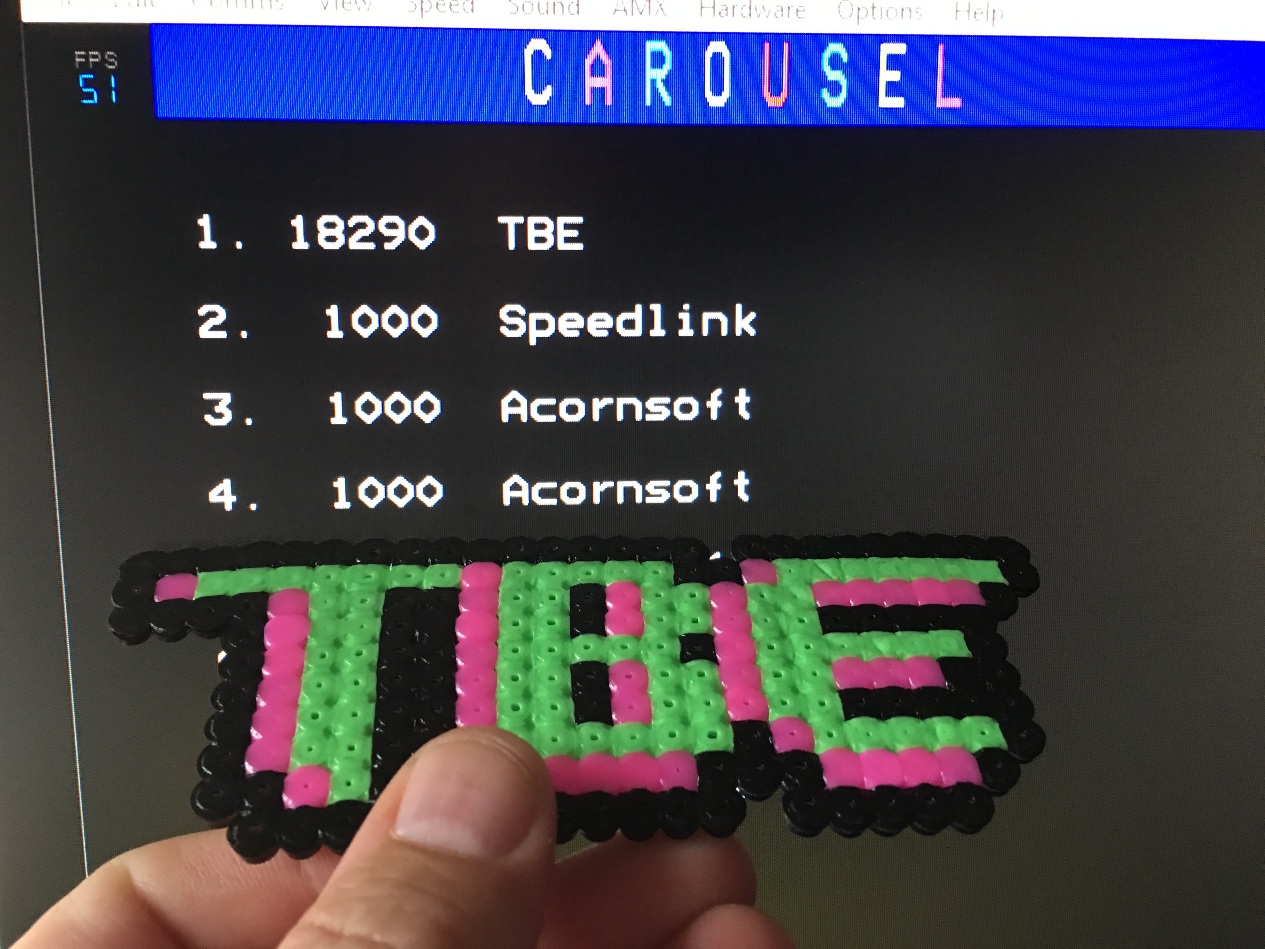Sixx: Carousel (BBC Micro Emulated) 18,290 points on 2016-06-23 13:00:21