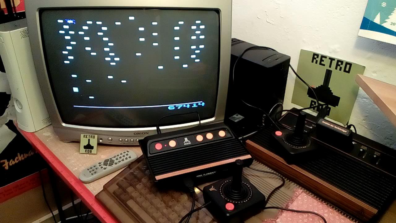 RetroRob: Centipede (Atari 2600 Emulated) 67,414 points on 2019-09-03 13:37:56