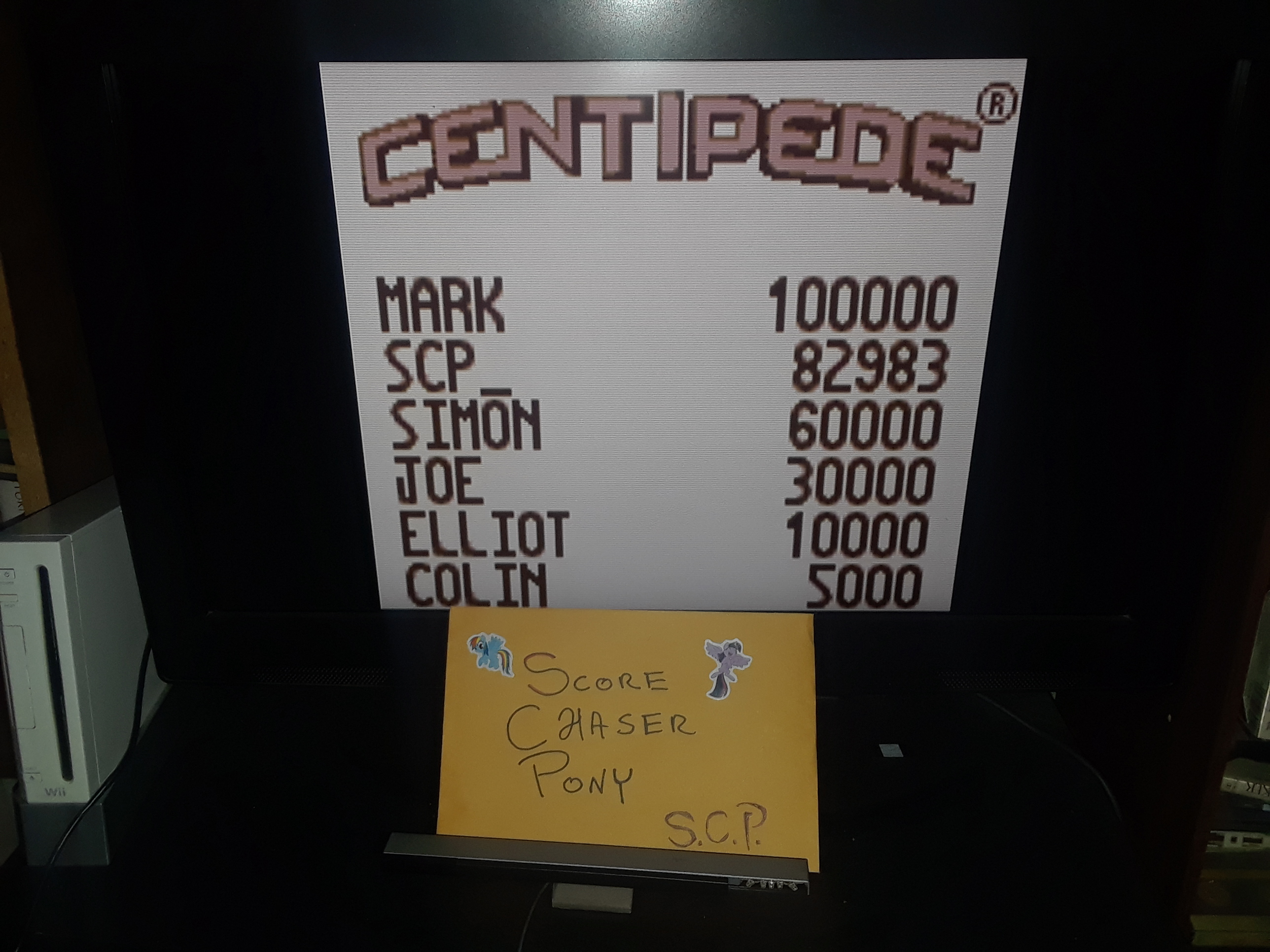 Scorechaserpony: Centipede (Game Boy Emulated) 82,983 points on 2019-01-05 15:42:23