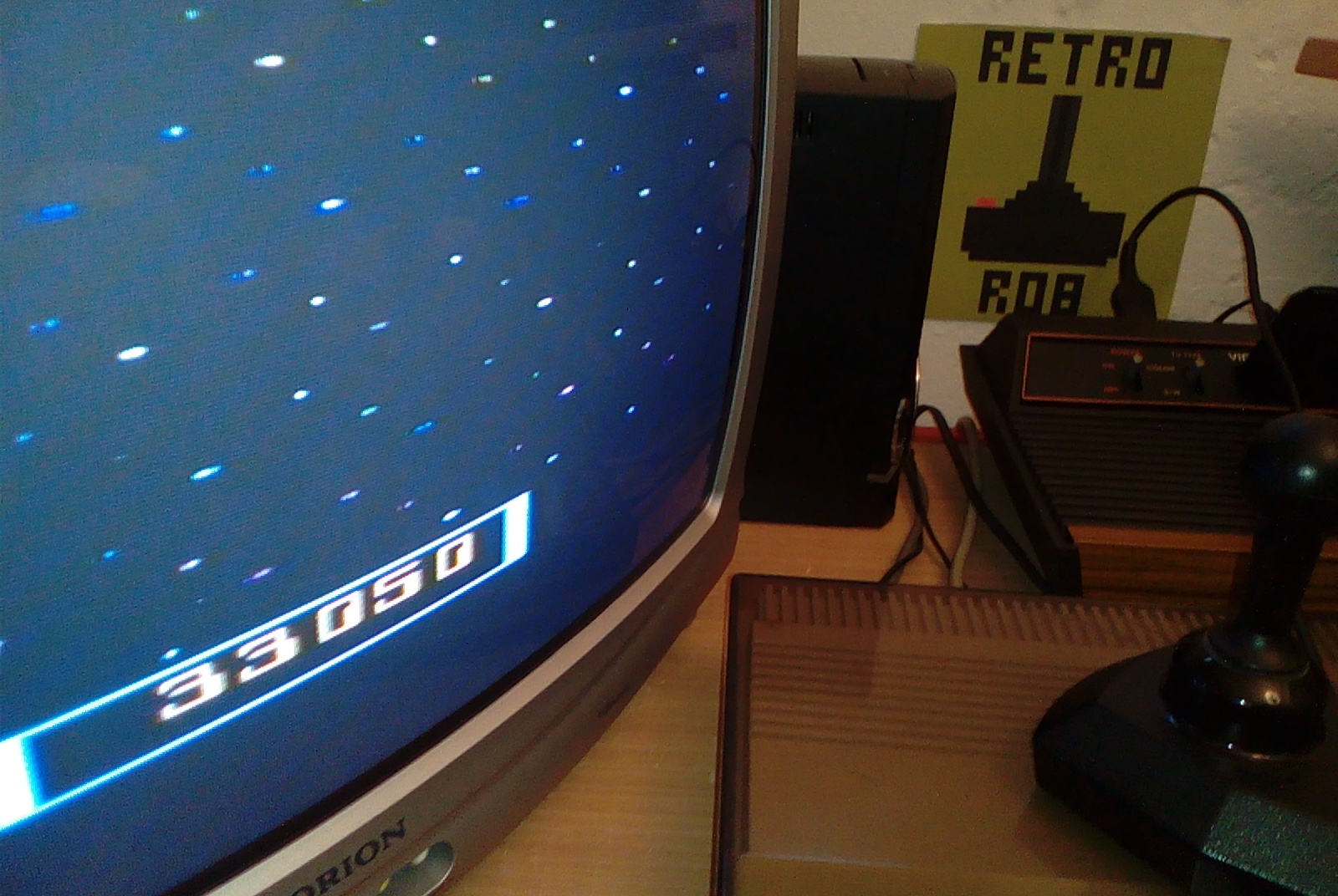 RetroRob: Cosmic Ark (Atari 2600 Novice/B) 33,050 points on 2021-03-15 14:00:59