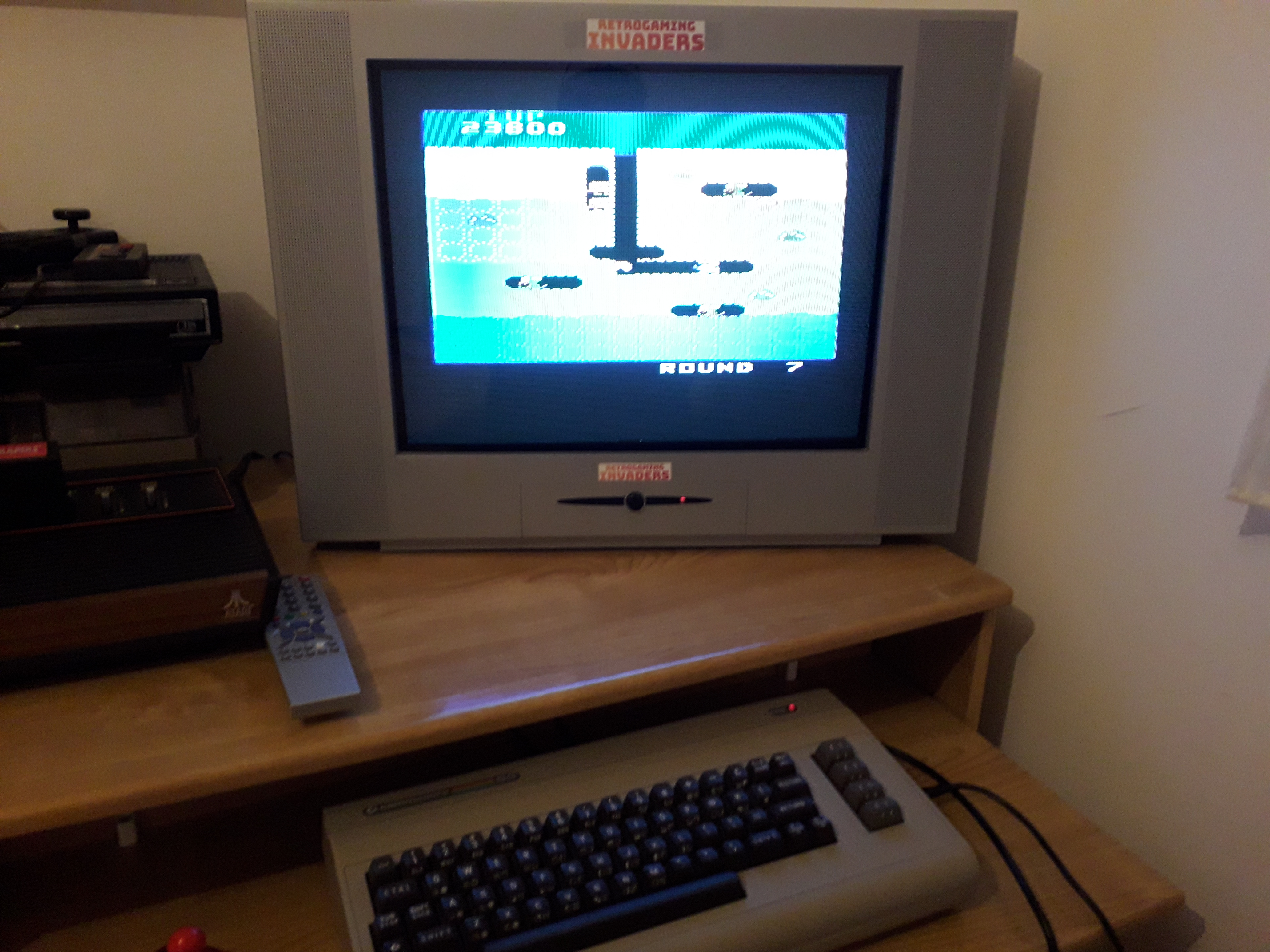retrogaminginvaders: Dig Dug (Commodore 64) 23,800 points on 2019-07-11 15:03:22