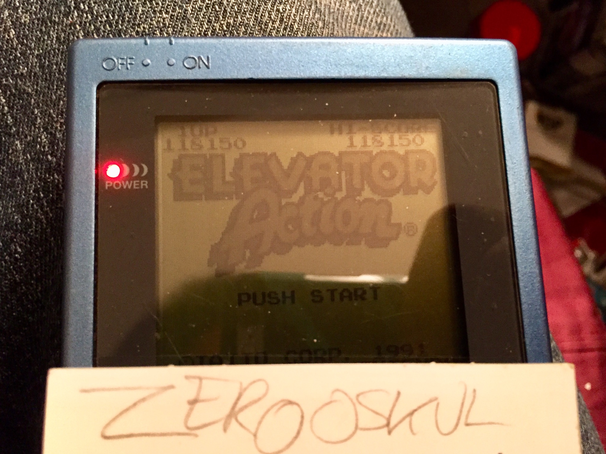 zerooskul: Elevator Action (Game Boy) 118,150 points on 2017-11-08 17:13:30
