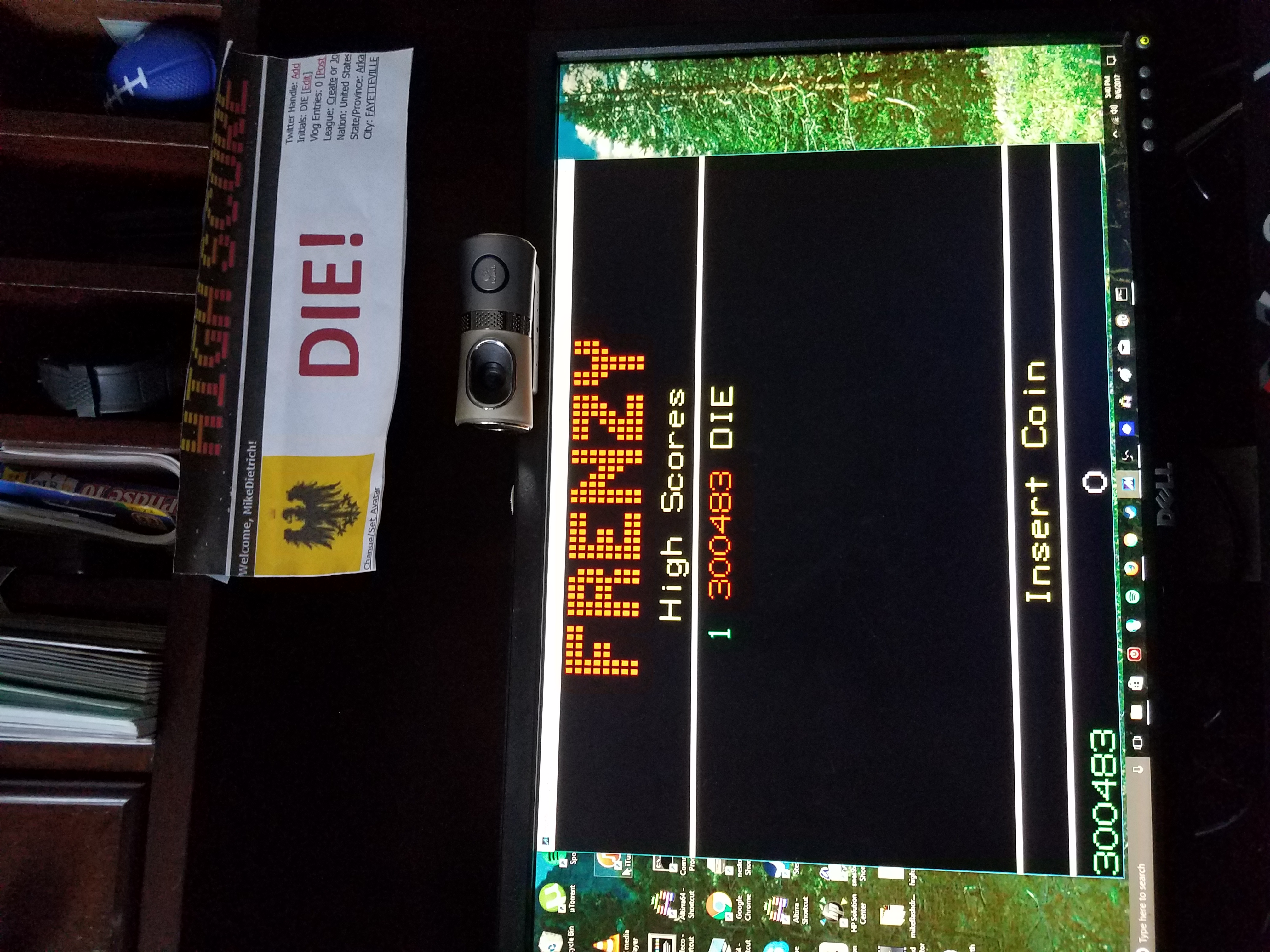 MikeDietrich: Frenzy (Arcade Emulated / M.A.M.E.) 300,483 points on 2017-09-06 19:26:21