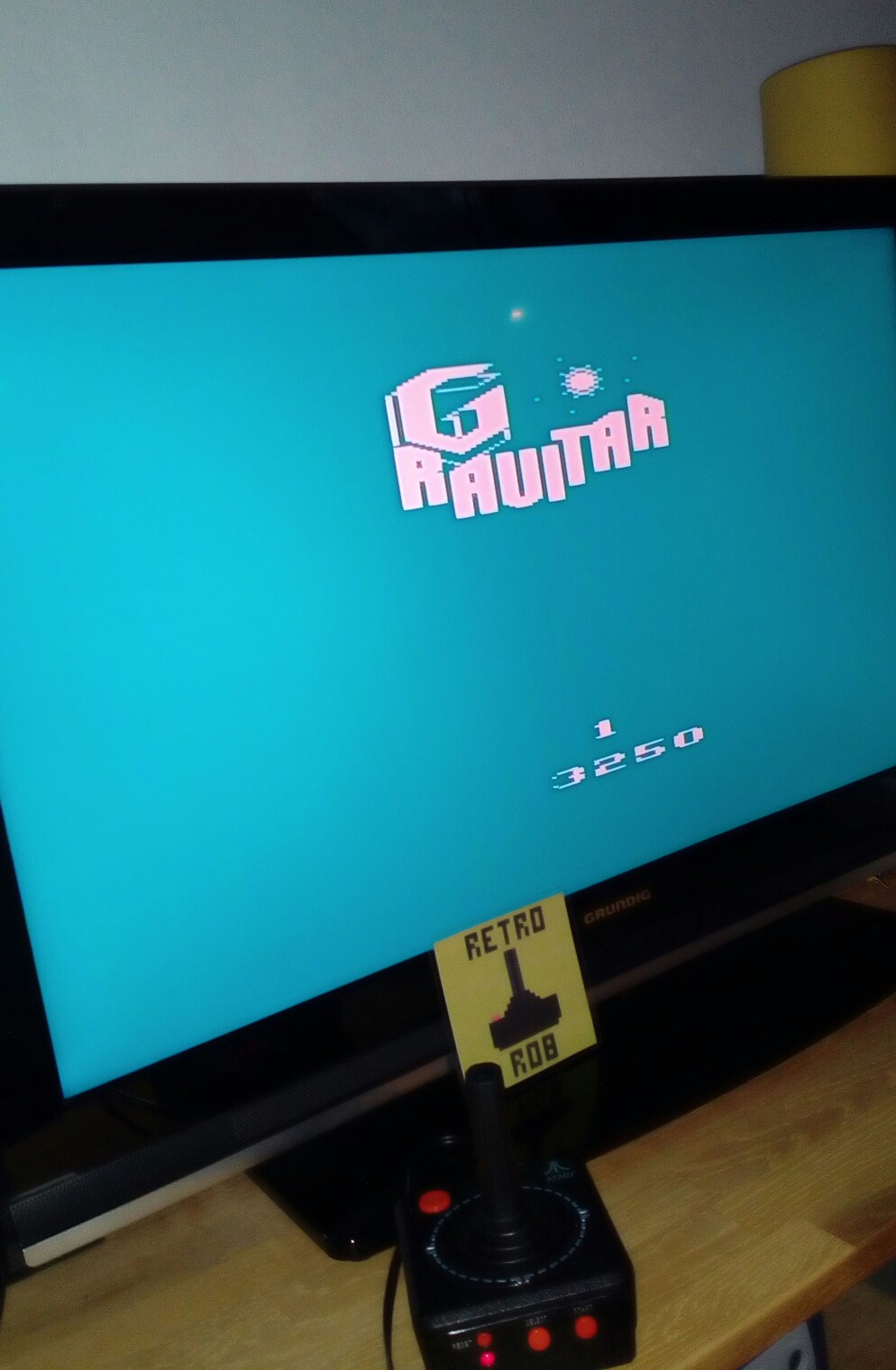RetroRob: Jakks Pacific Atari TV Joystick: Gravitar (Dedicated Console) 3,250 points on 2018-12-08 08:53:23
