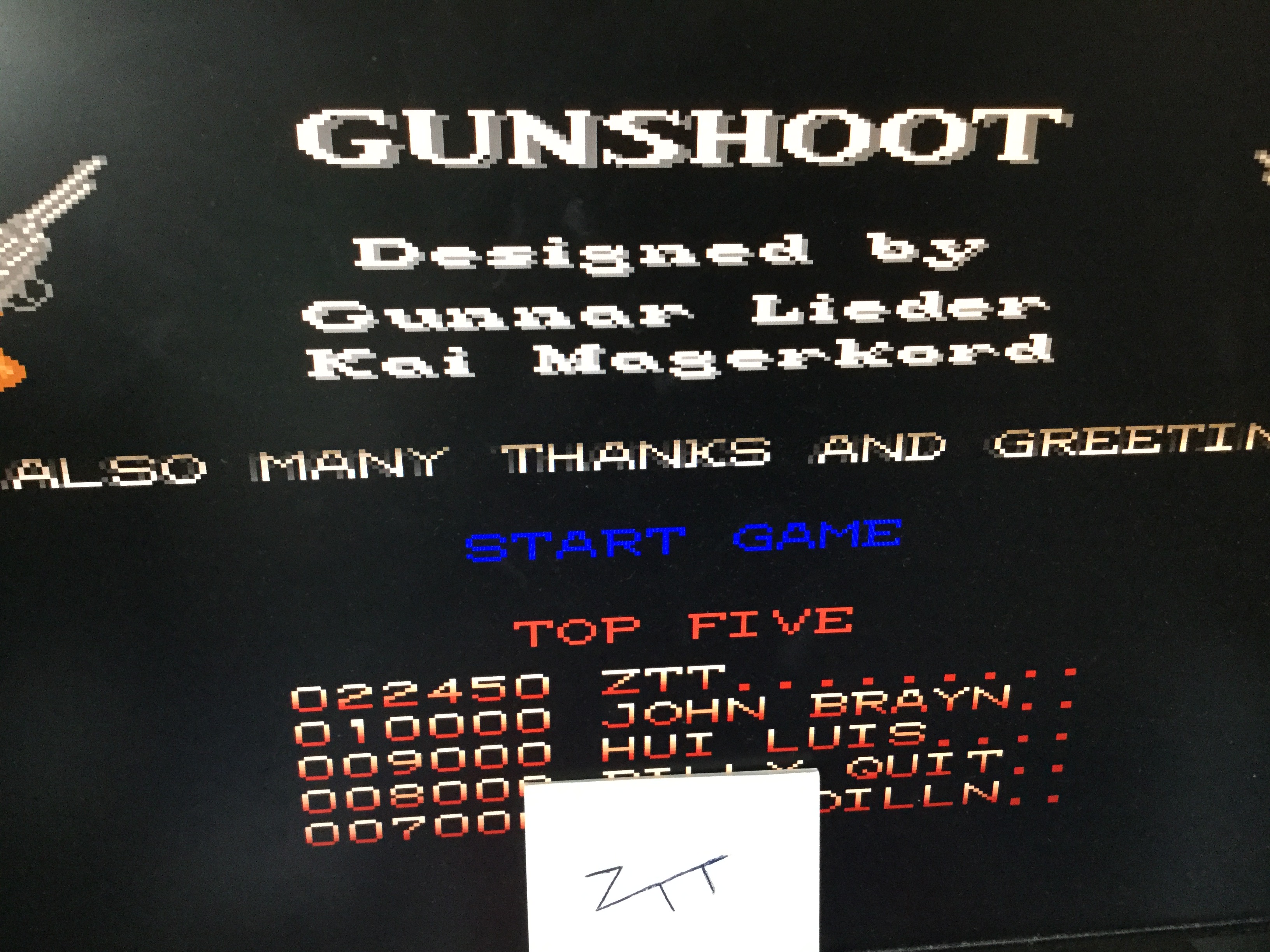 Frankie: Gunshoot (Amiga Emulated) 22,450 points on 2022-11-19 05:31:07