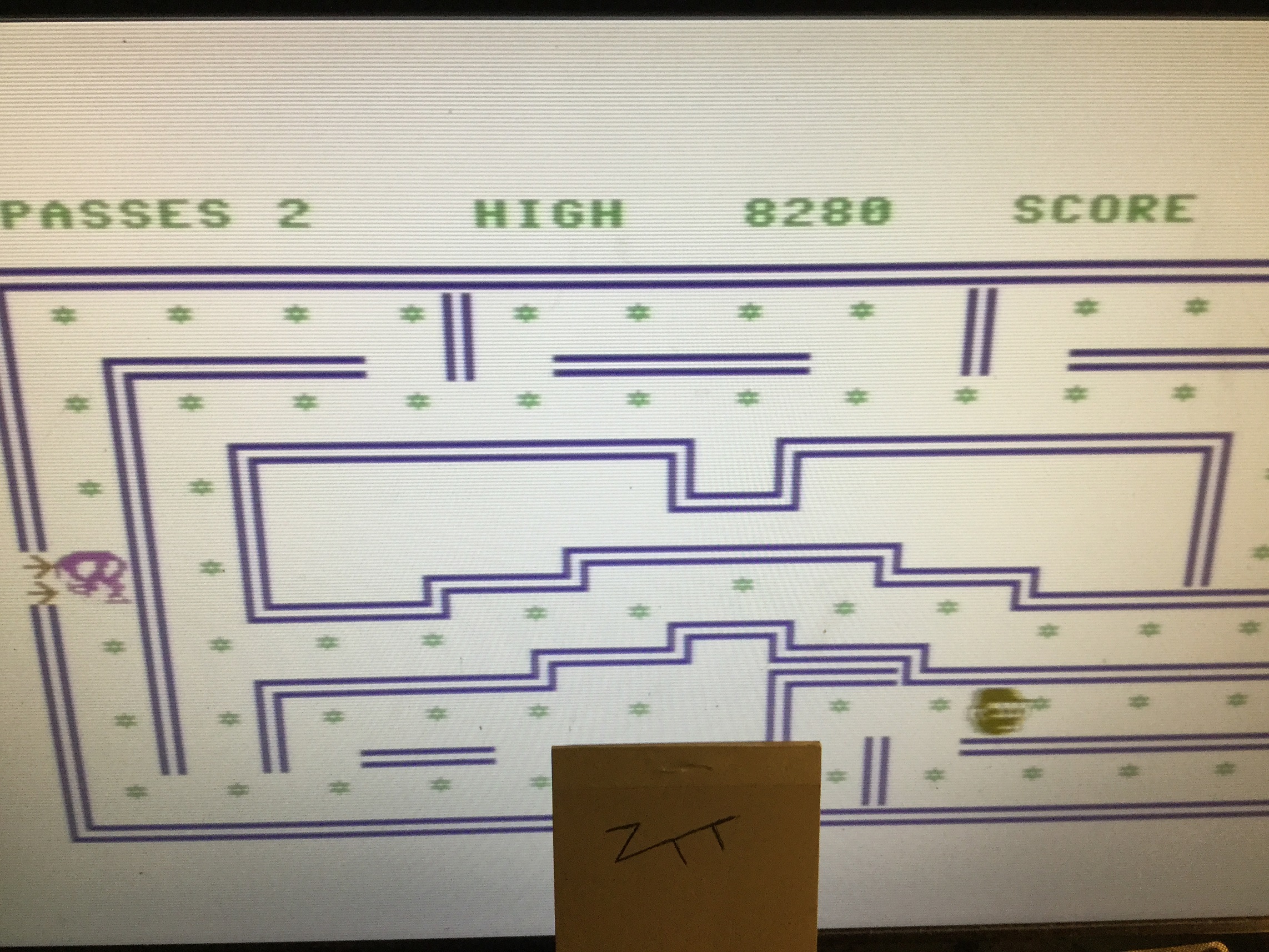 Frankie: Hungry Horace (Commodore 64 Emulated) 8,280 points on 2022-12-27 11:30:51