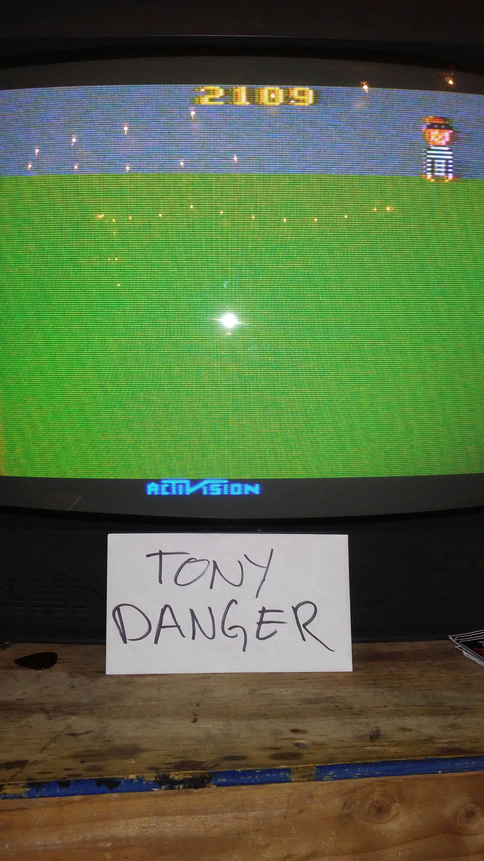 TonyDanger: Kaboom! (Atari 2600 Expert/A) 2,109 points on 2017-01-04 18:38:37