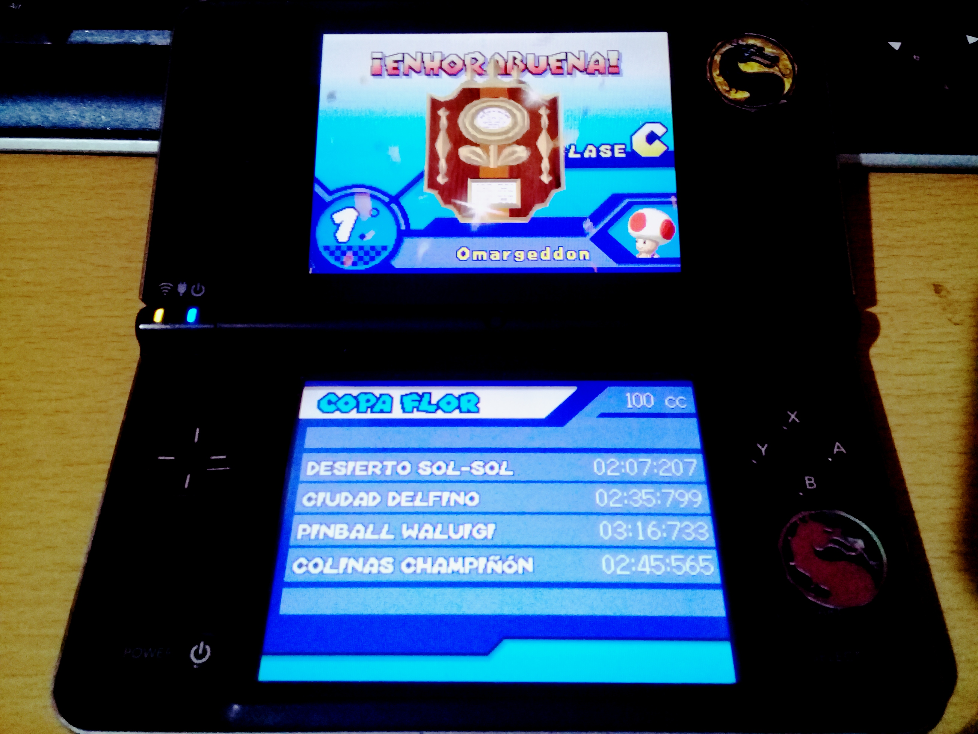 omargeddon: Mario Kart DS: Delfino Square [100cc] (Nintendo DS) 0:02:35.799 points on 2020-09-14 14:24:58