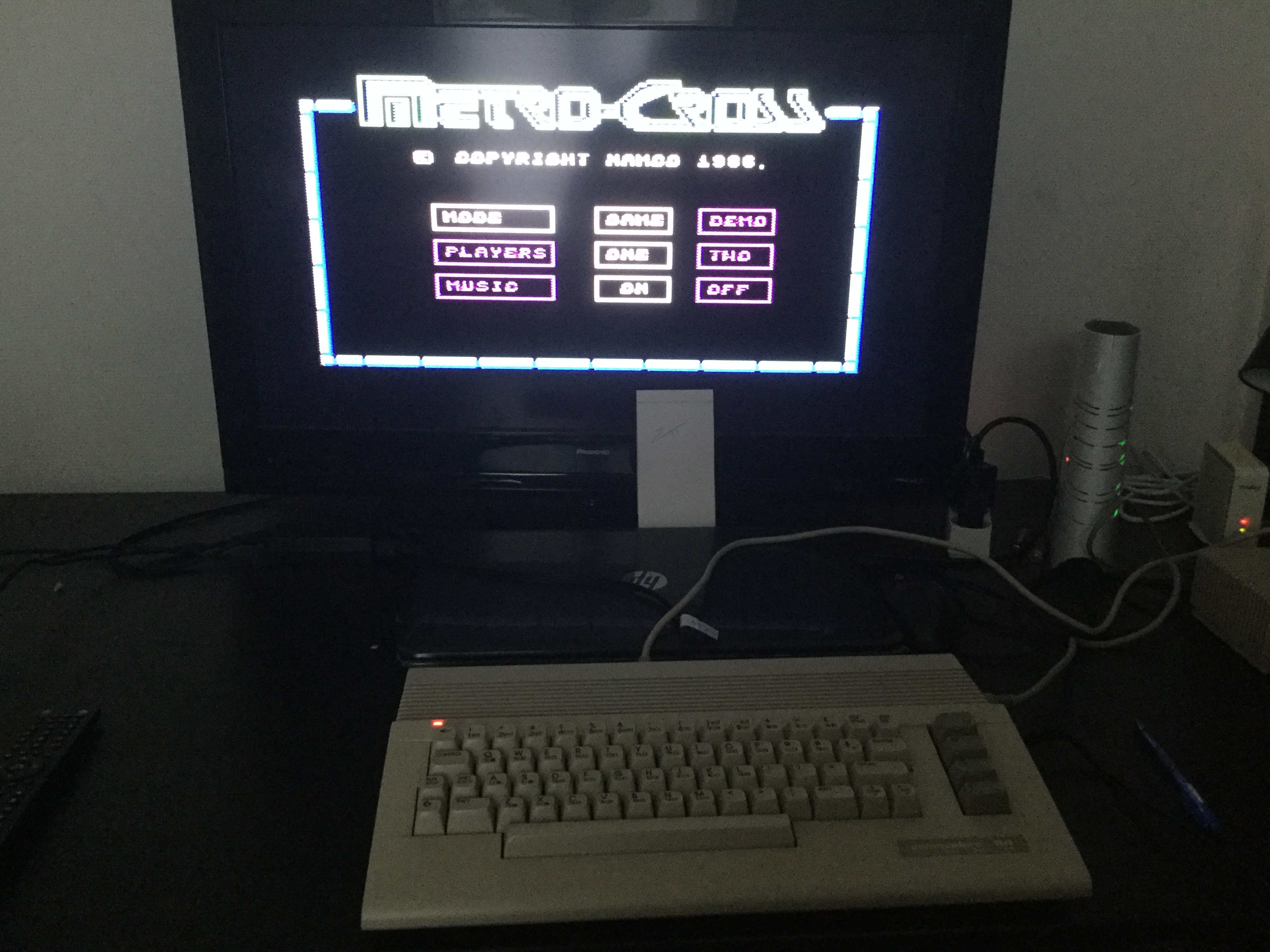 Frankie: Metro-Cross (Commodore 64) 70,350 points on 2022-04-01 02:03:03