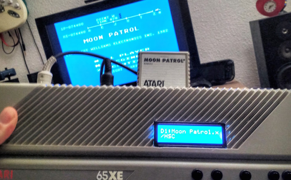 SHiNjide: Moon Patrol (Atari 400/800/XL/XE) 74,400 points on 2015-10-19 11:26:47