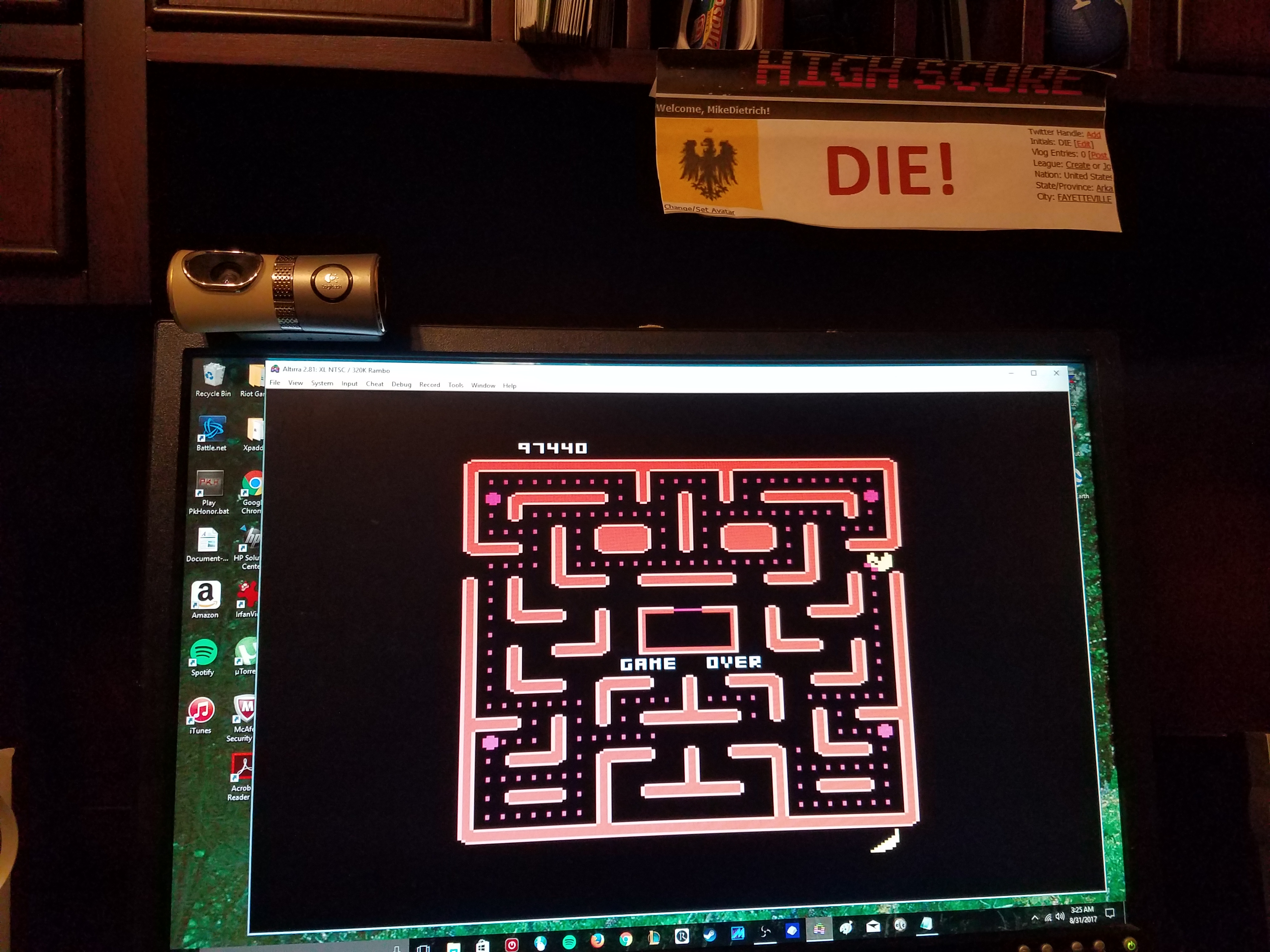MikeDietrich: Ms. Pac-Man (Atari 400/800/XL/XE Emulated) 97,440 points on 2017-08-31 02:32:16