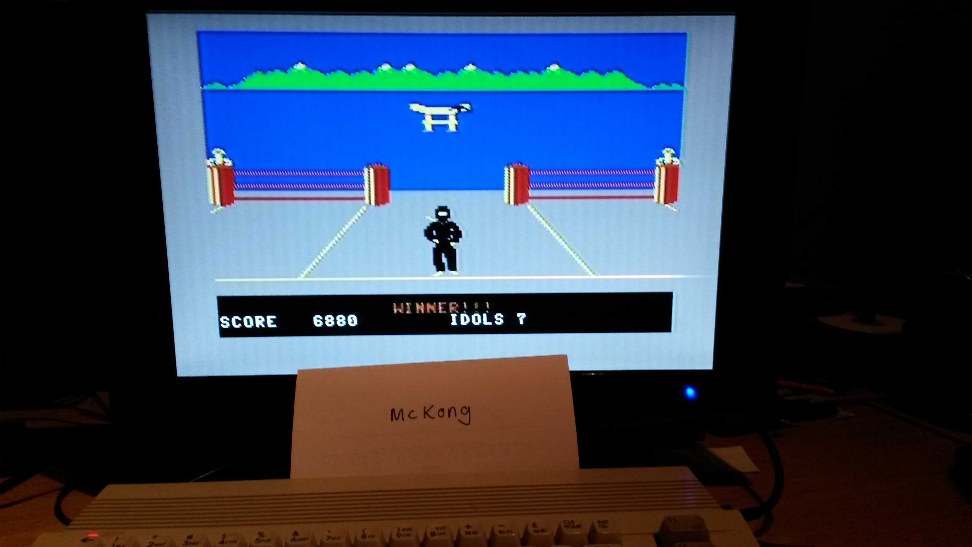 McKong: Ninja  (Commodore 64) 6,880 points on 2015-08-12 07:47:36