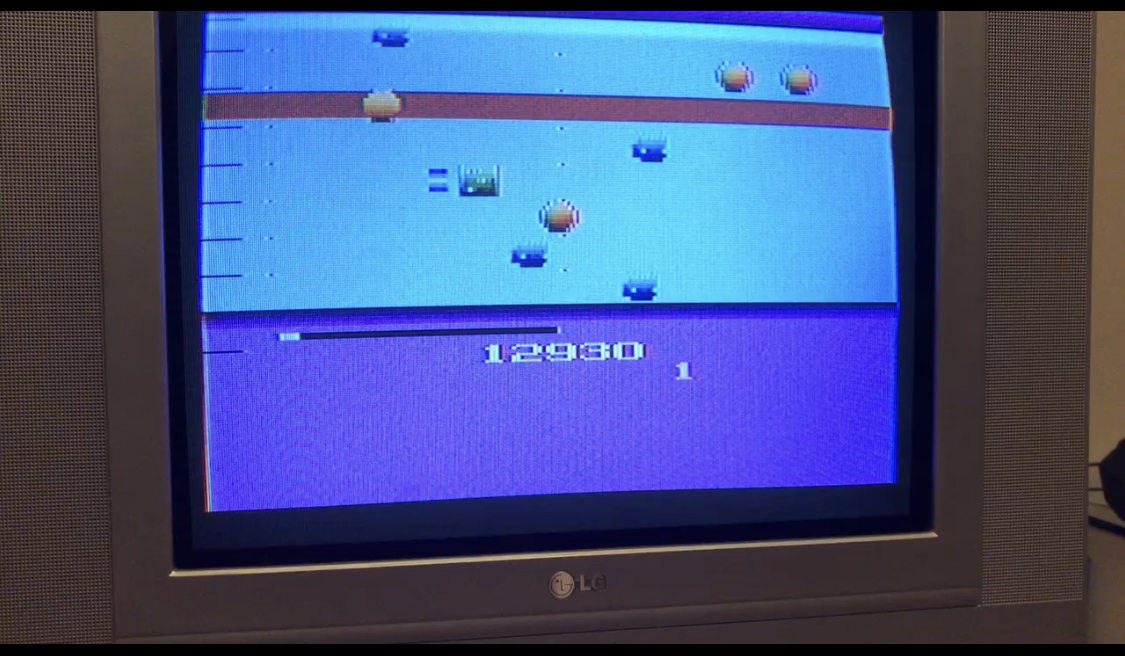 AlexBezerra: Oystron (Atari 2600 Novice/B) 12,930 points on 2022-06-09 09:38:39