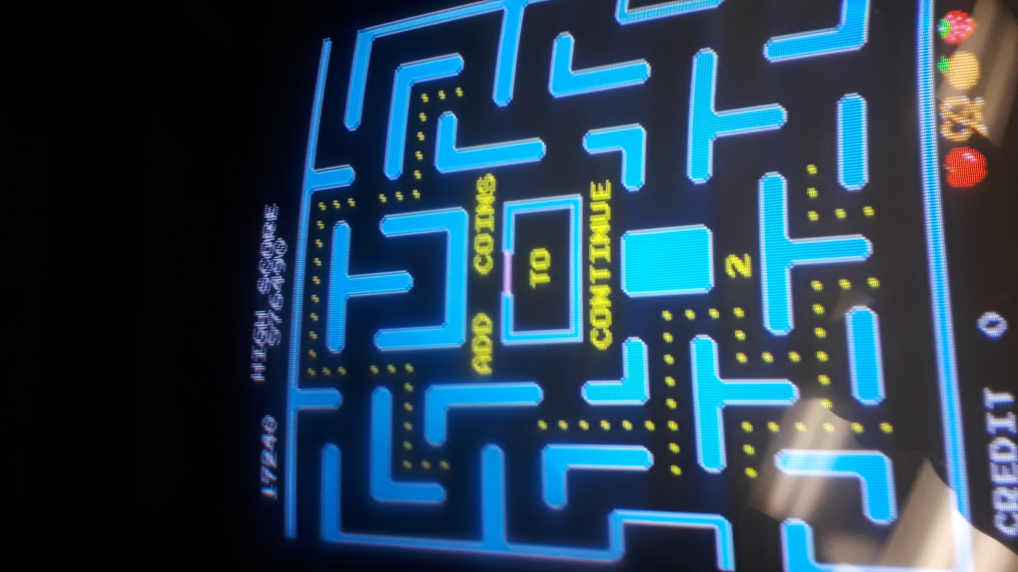 JML101582: Pac-Man 25th Anniversary Edition: Ms. Pac-Man (Arcade) 17,240 points on 2019-10-15 14:05:52