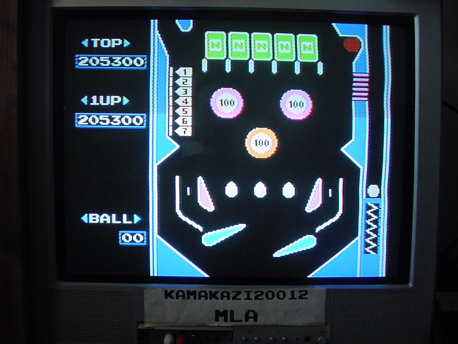 kamakazi20012: Pinball (NES/Famicom) 205,300 points on 2016-01-31 01:42:57