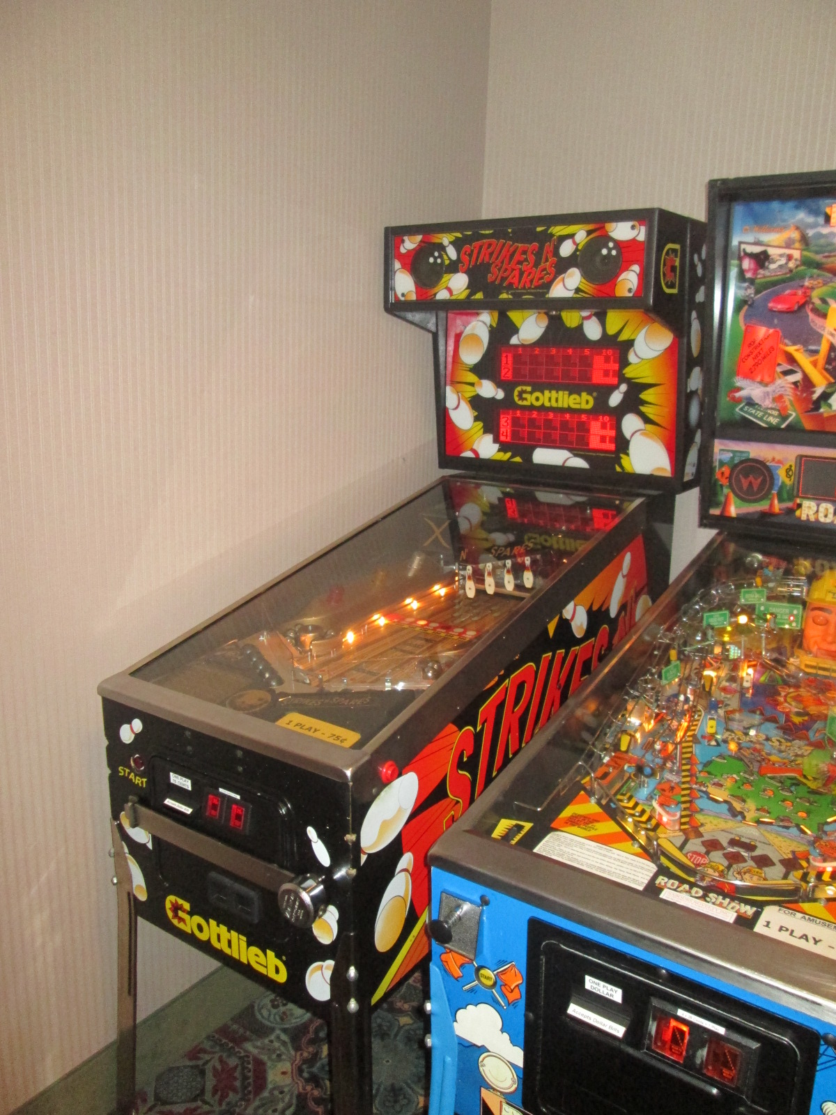 strikes and spares pinball