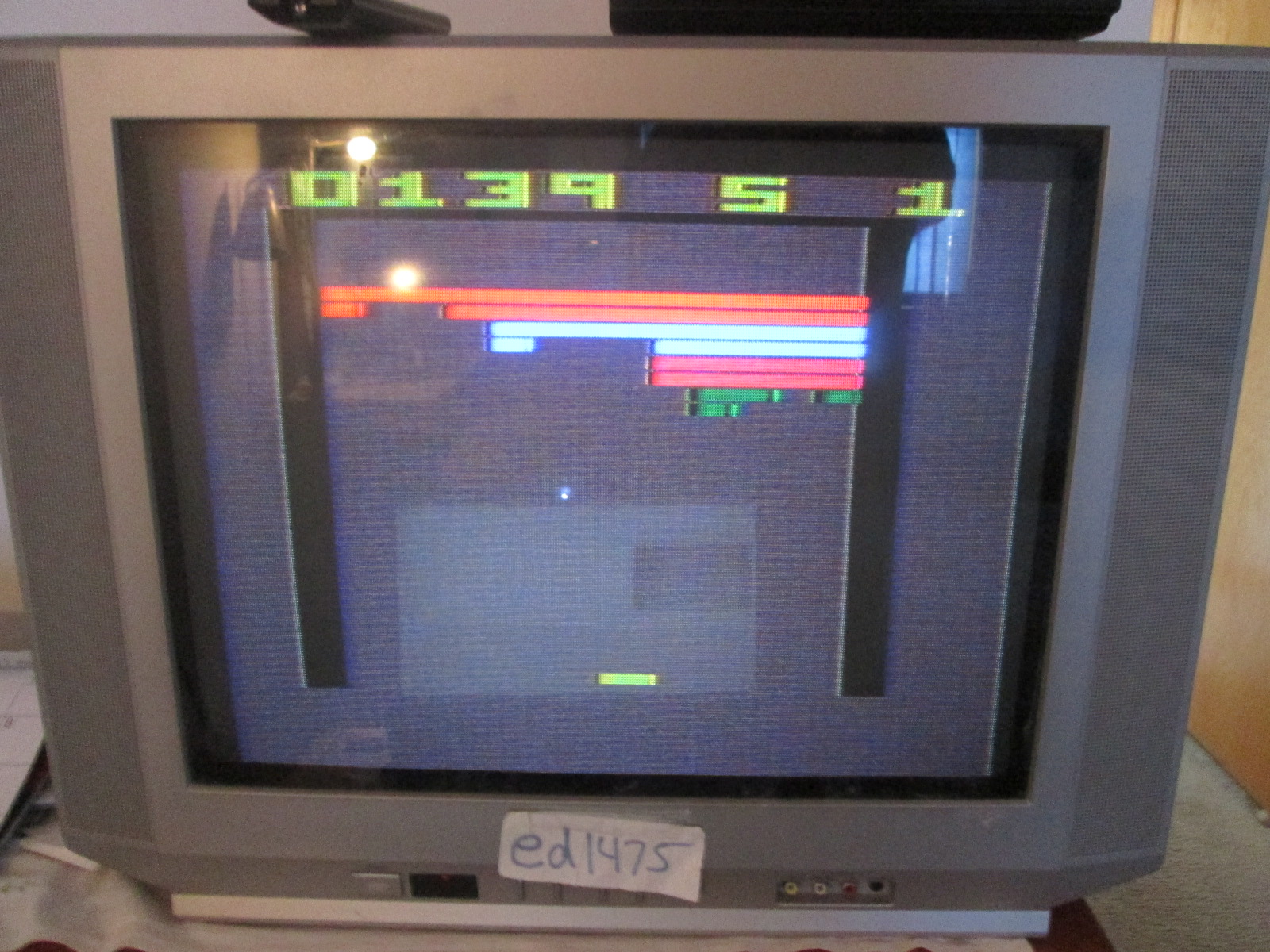ed1475: Super Breakout (Atari 2600 Novice/B) 139 points on 2016-10-19 17:58:42
