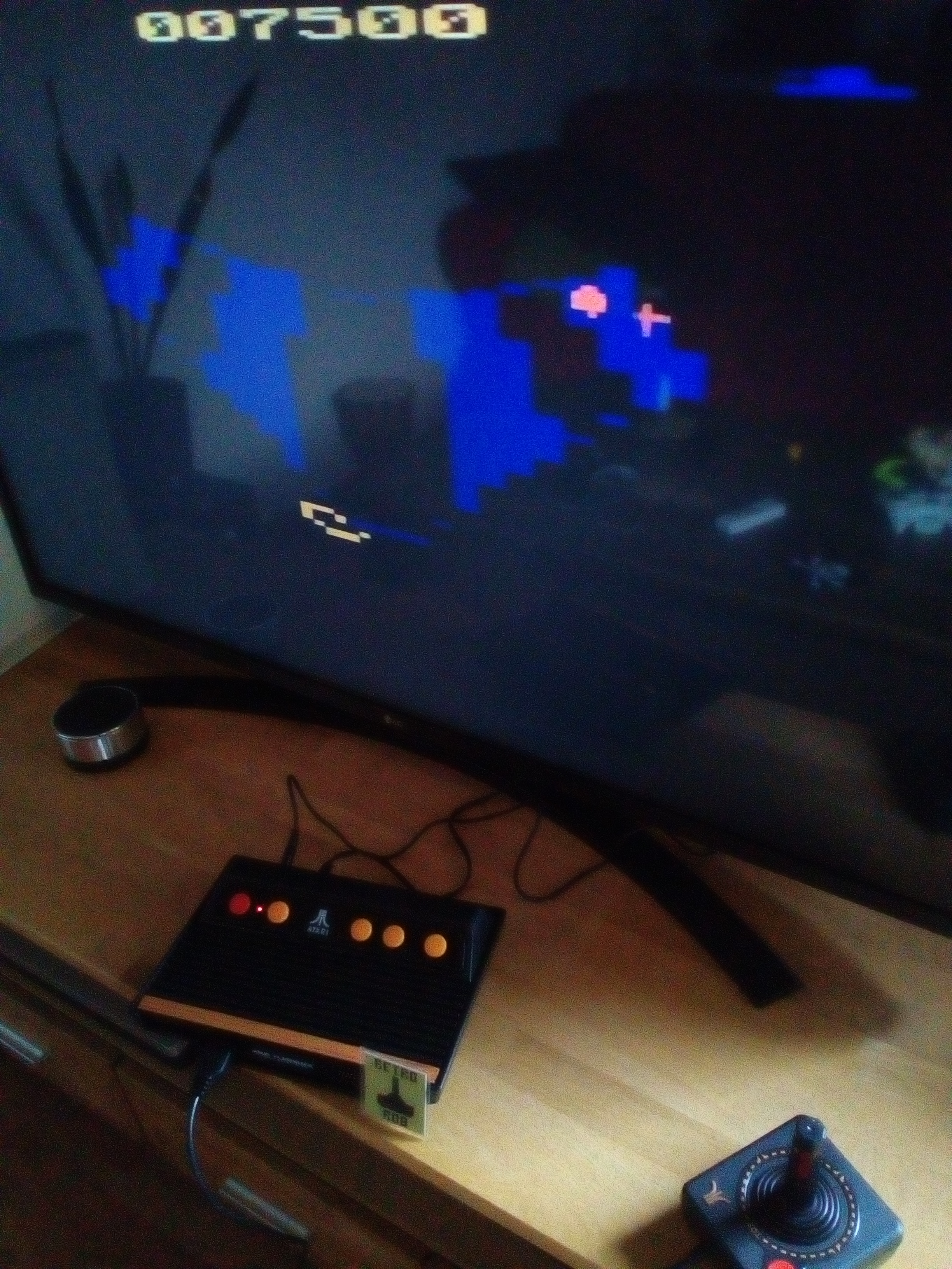 RetroRob: Tempest (Atari 2600 Emulated) 7,500 points on 2020-10-01 05:00:15