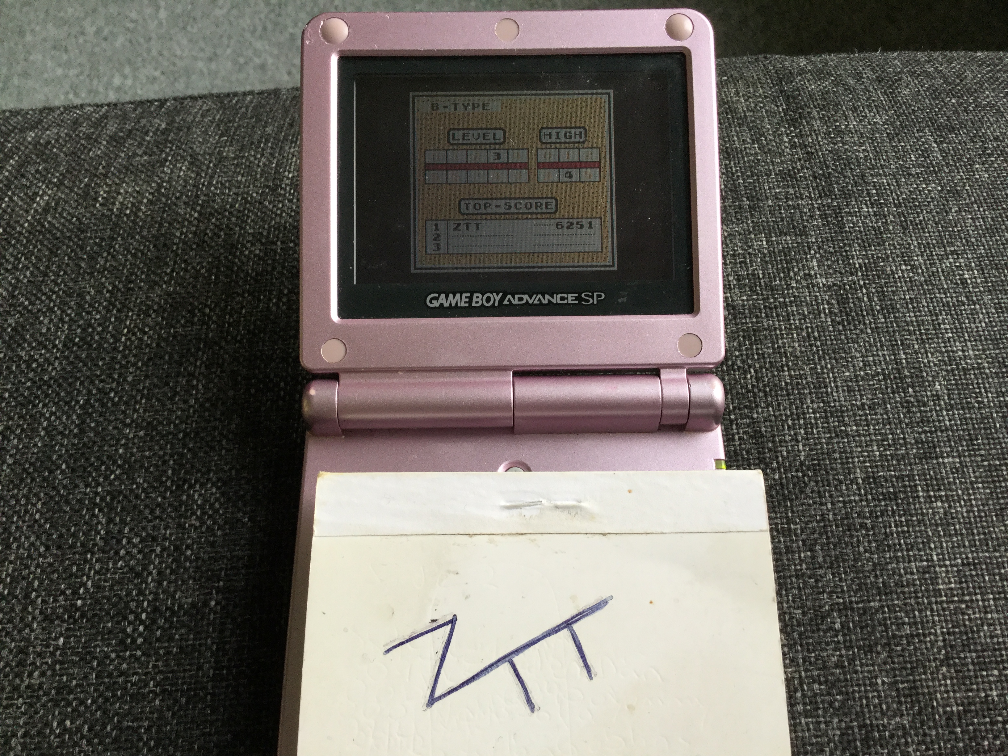 Frankie: Tetris: Type B [Level 3 / High 4] (Game Boy) 6,251 points on 2019-12-01 02:22:30