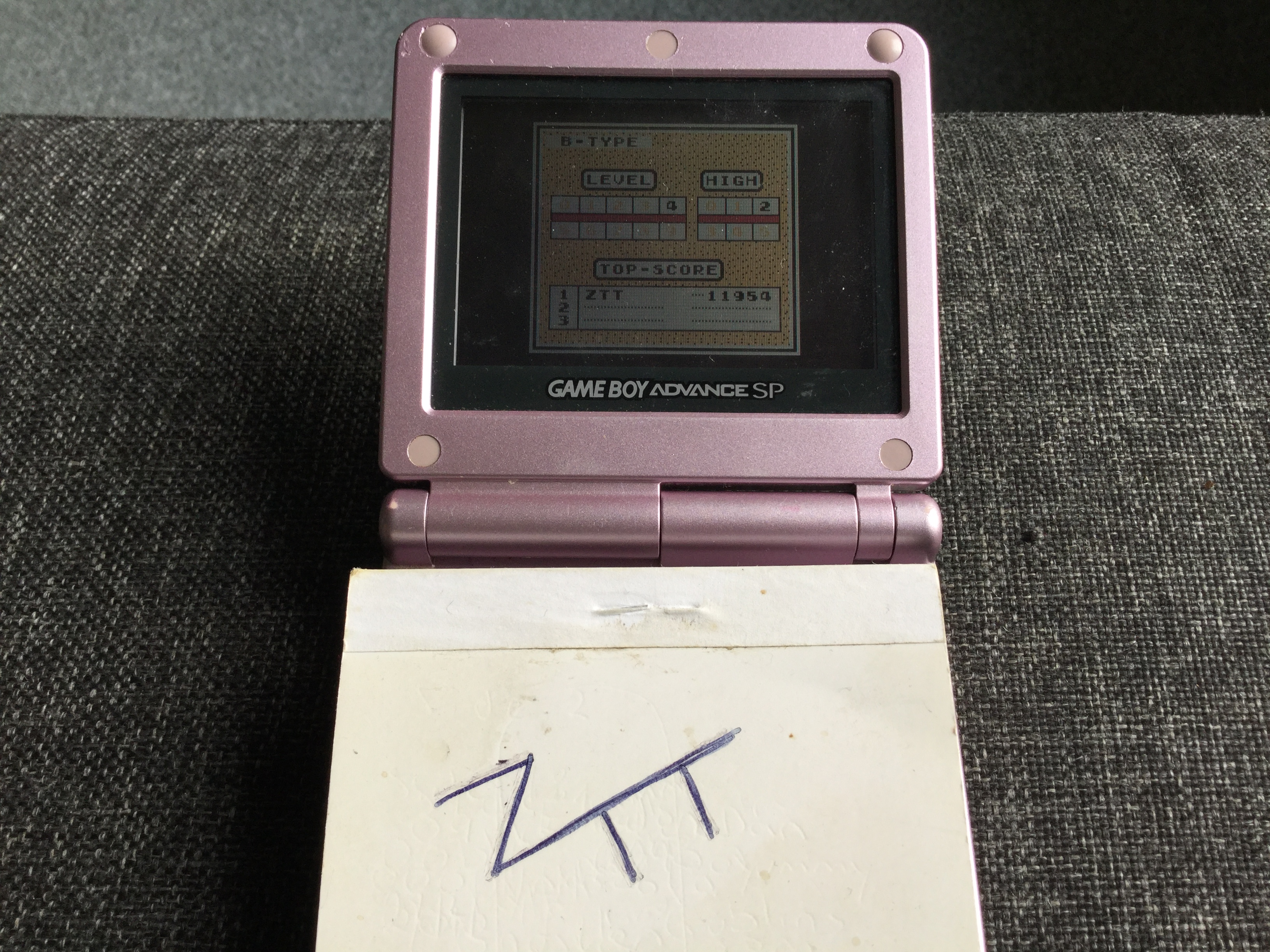 Frankie: Tetris: Type B [Level 4 / High 2] (Game Boy) 11,954 points on 2019-12-01 03:09:50
