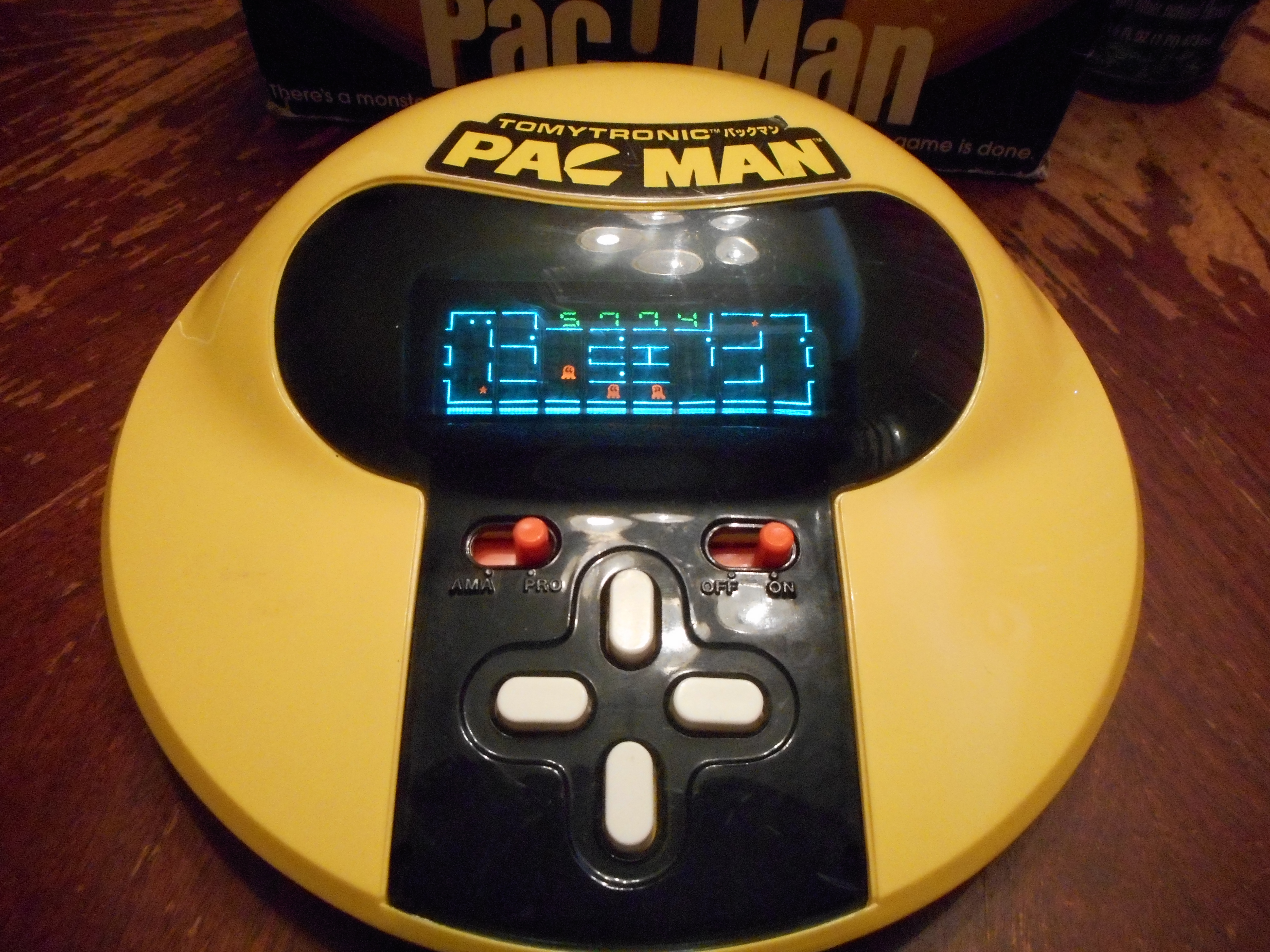 arenafoot: TomyTronic Pac-Man [Pro] (Dedicated Handheld) 5,774 points on 2017-02-07 10:52:02