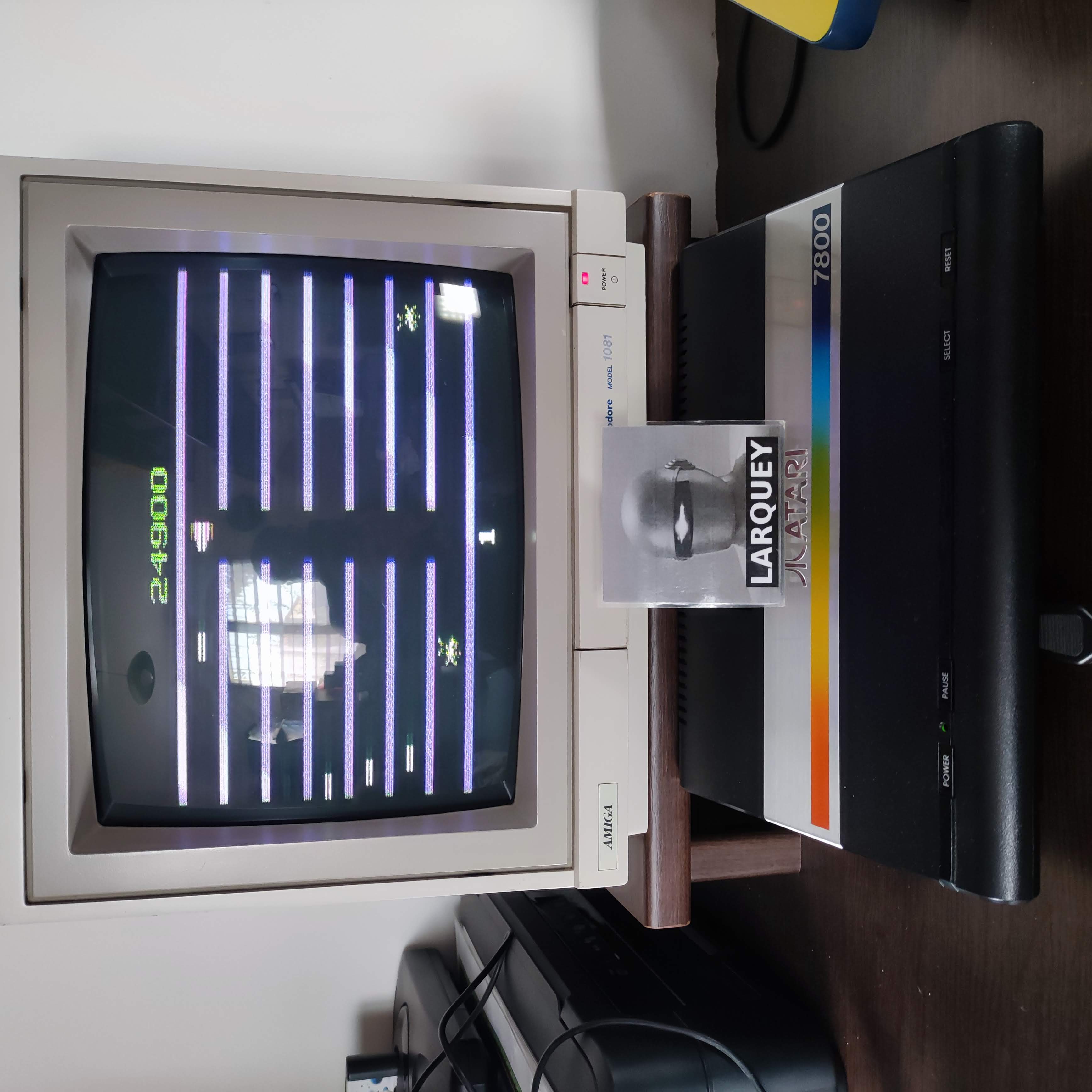 Larquey: Turmoil (Atari 2600) 24,900 points on 2020-10-26 01:54:15