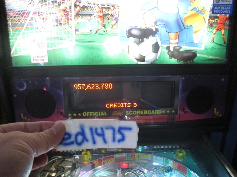 ed1475: World Cup Soccer (Pinball: 3 Balls) 957,623,780 points on 2018-08-23 18:00:12
