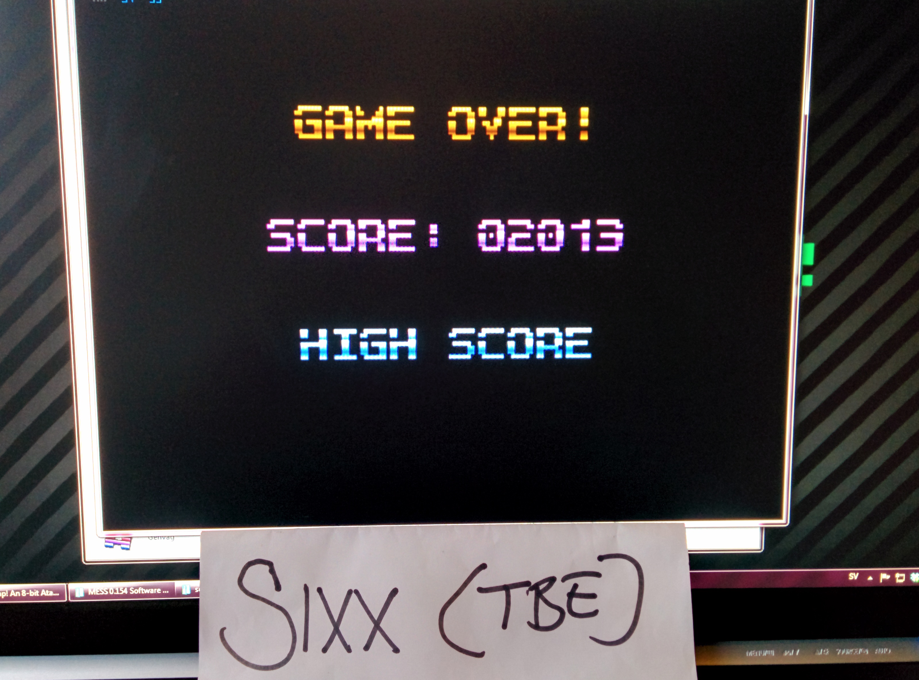 Sixx: Yoomp!: Level 1 Start (Atari 400/800/XL/XE Emulated) 2,013 points on 2014-08-10 13:00:50