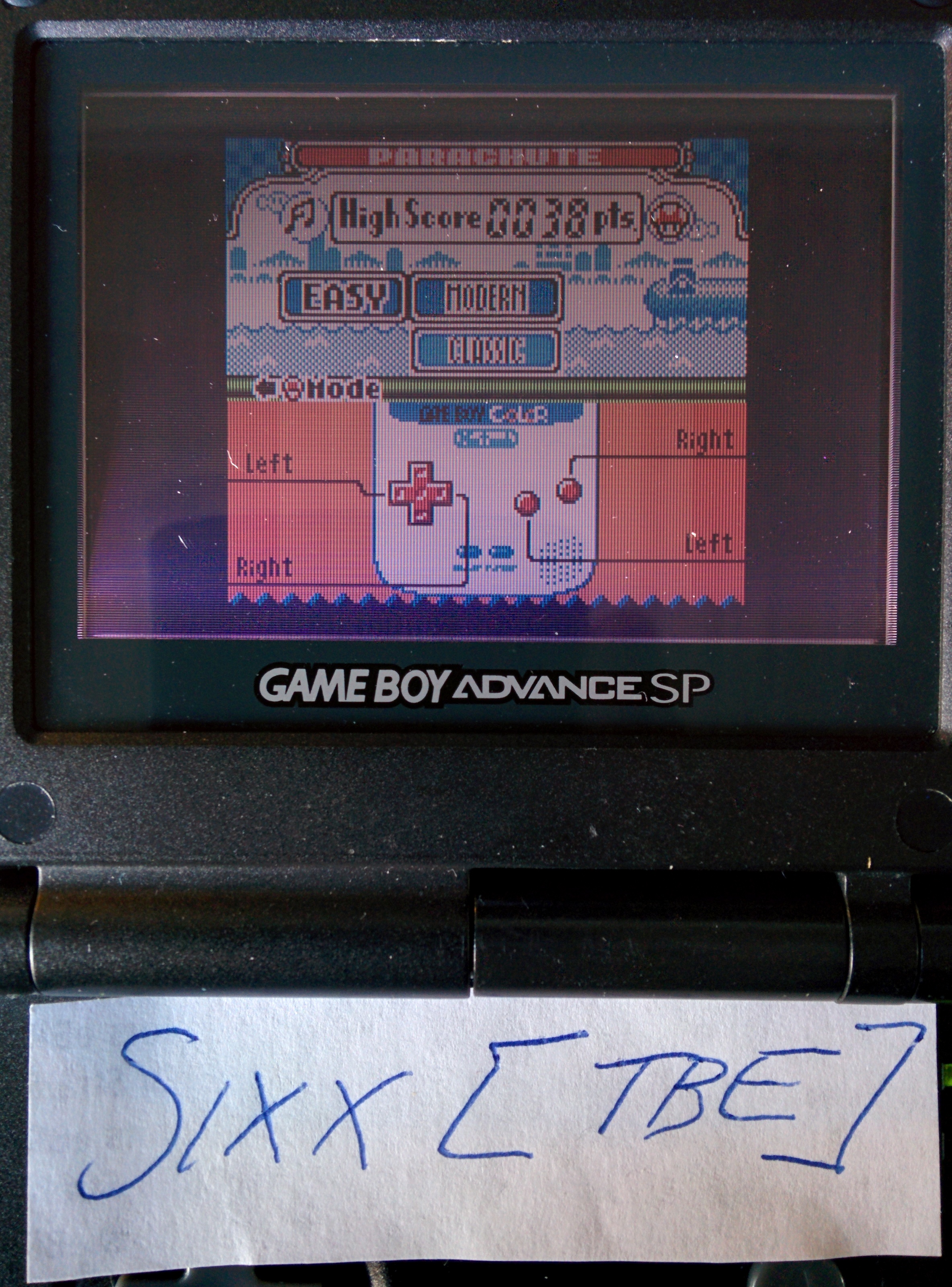 Sixx: Game & Watch Gallery 2: Parachute: Modern: Easy (Game Boy Color) 38 points on 2014-08-24 10:48:24