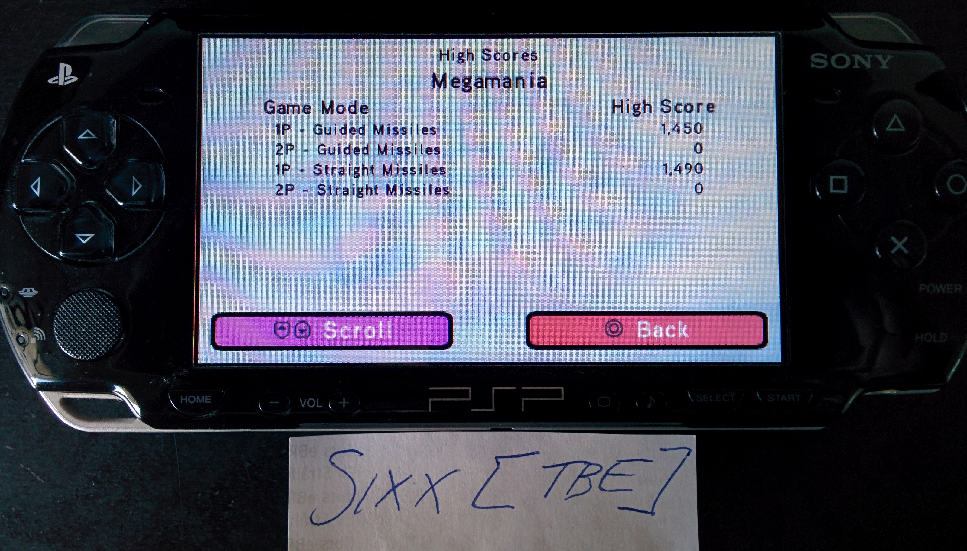 Sixx: Activision Hits Remixed: Megamania: Game 3B (PSP) 1,490 points on 2014-08-29 11:00:32