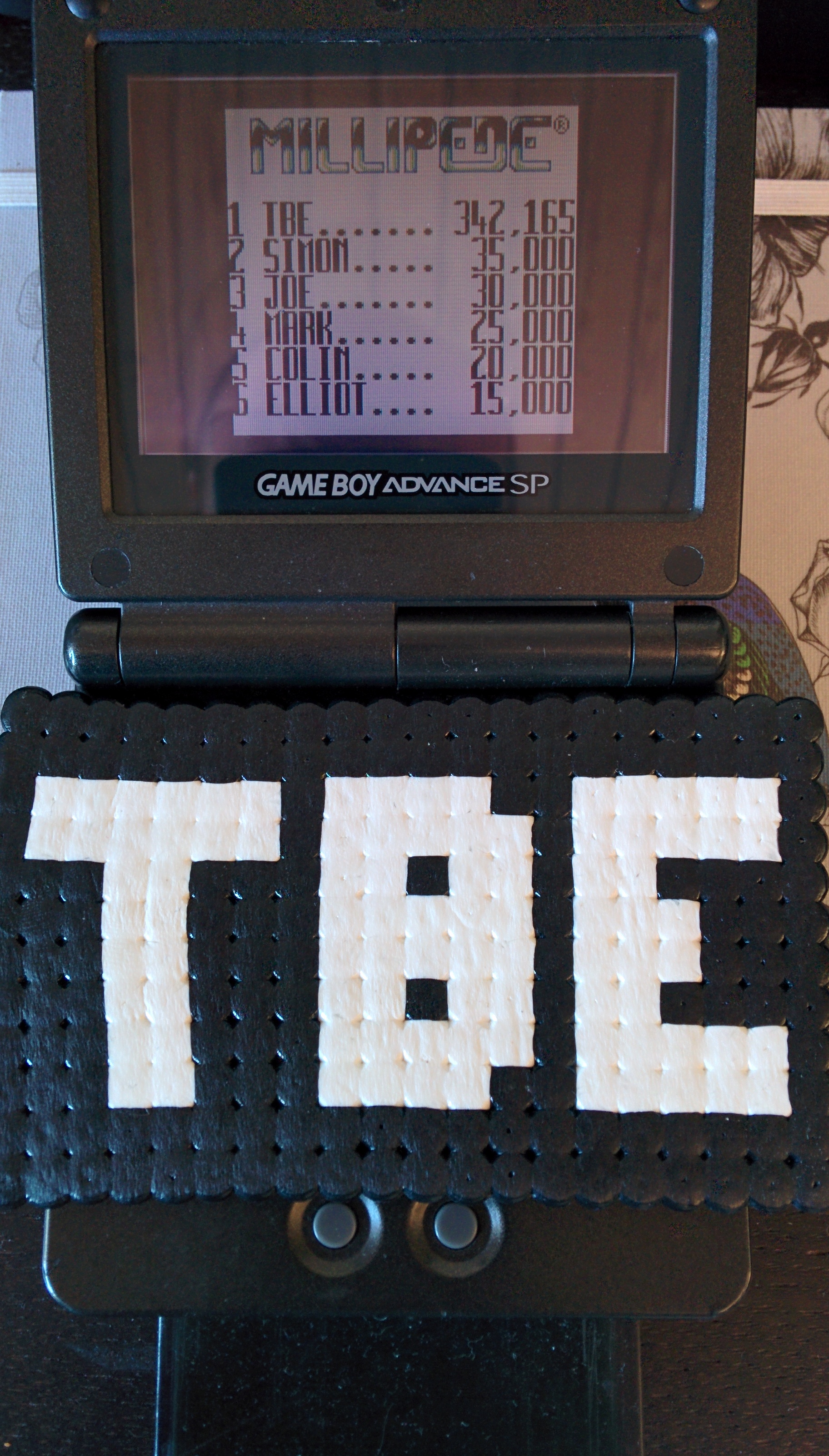 Sixx: Millipede (Game Boy) 342,165 points on 2014-09-03 08:27:12