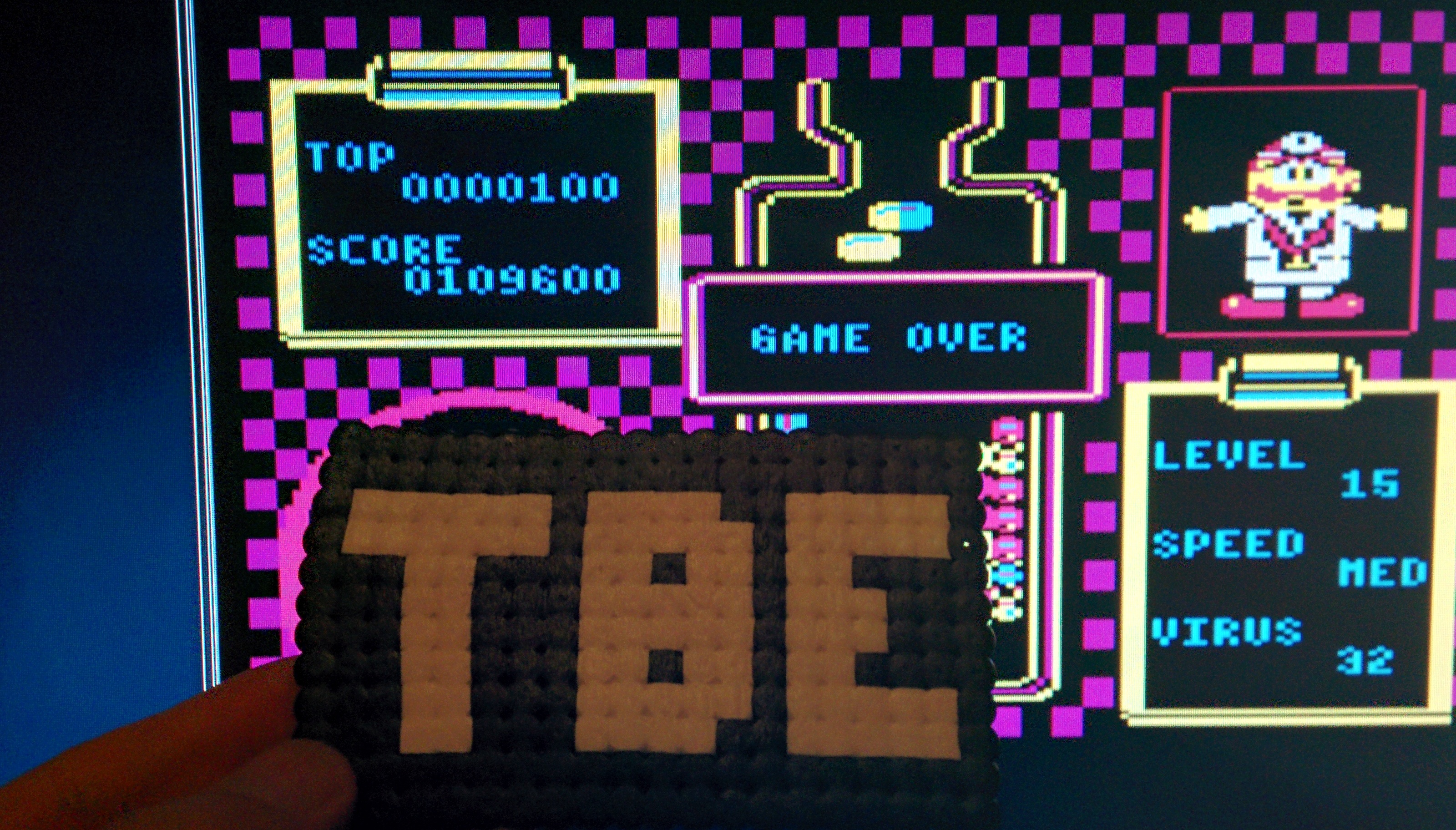 Sixx: Dr. Mario: Medium (Atari 400/800/XL/XE Emulated) 109,600 points on 2014-10-17 17:05:44
