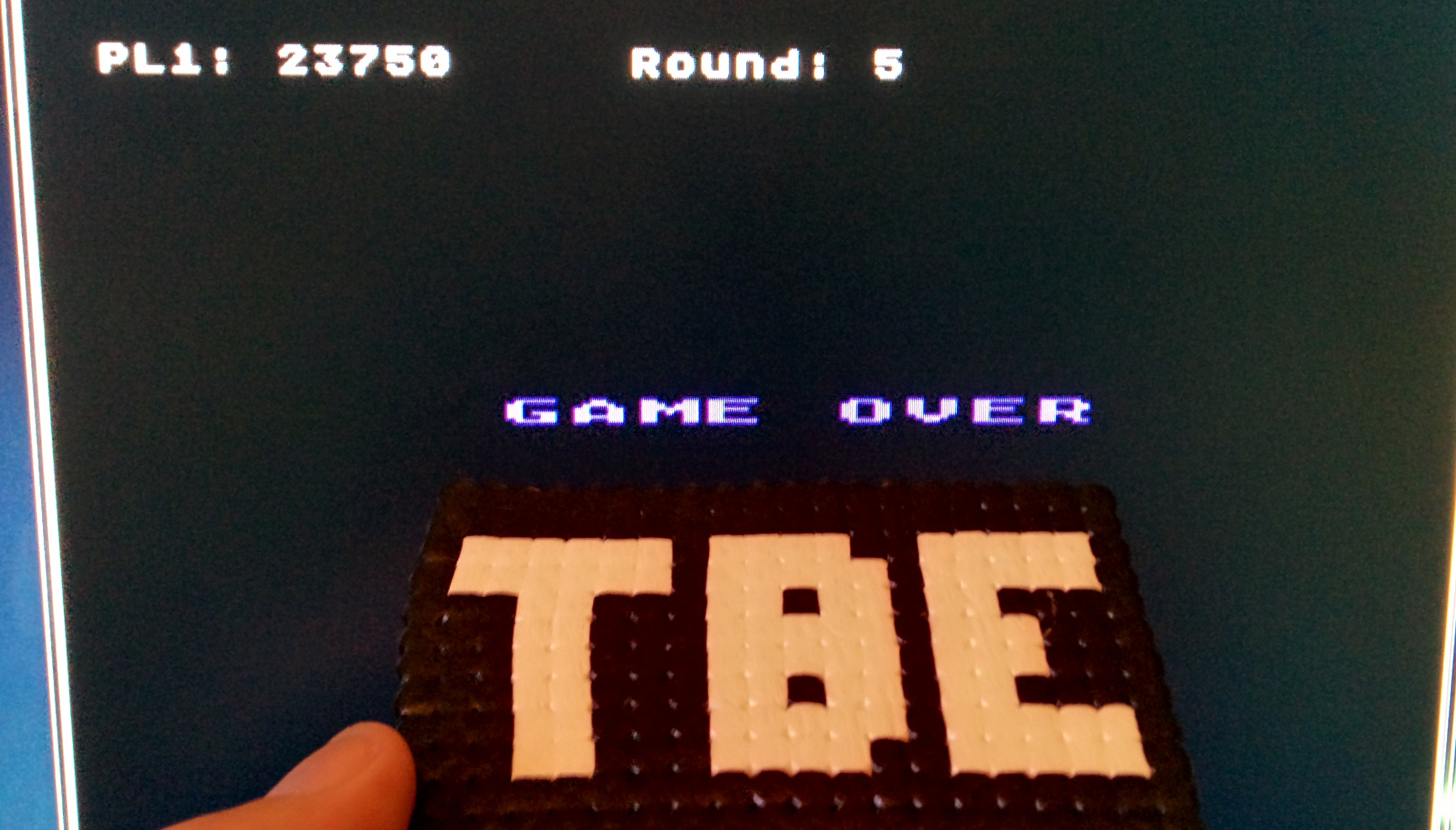 Sixx: Tapper [Beginner] (Atari 400/800/XL/XE Emulated) 23,750 points on 2014-10-23 08:57:15