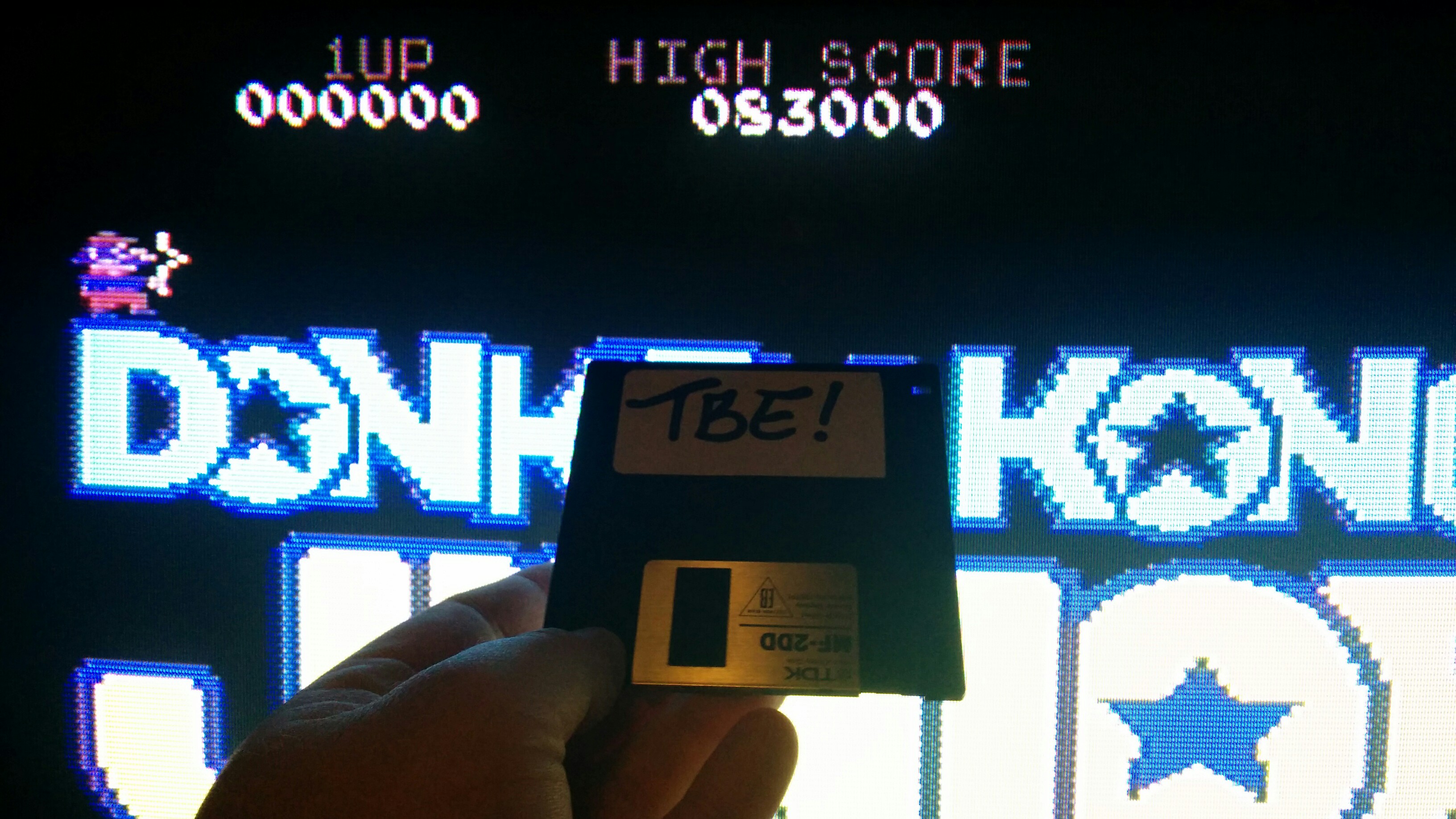 Sixx: Donkey Kong Junior: Advanced (Commodore 64) 83,000 points on 2014-11-09 16:16:16