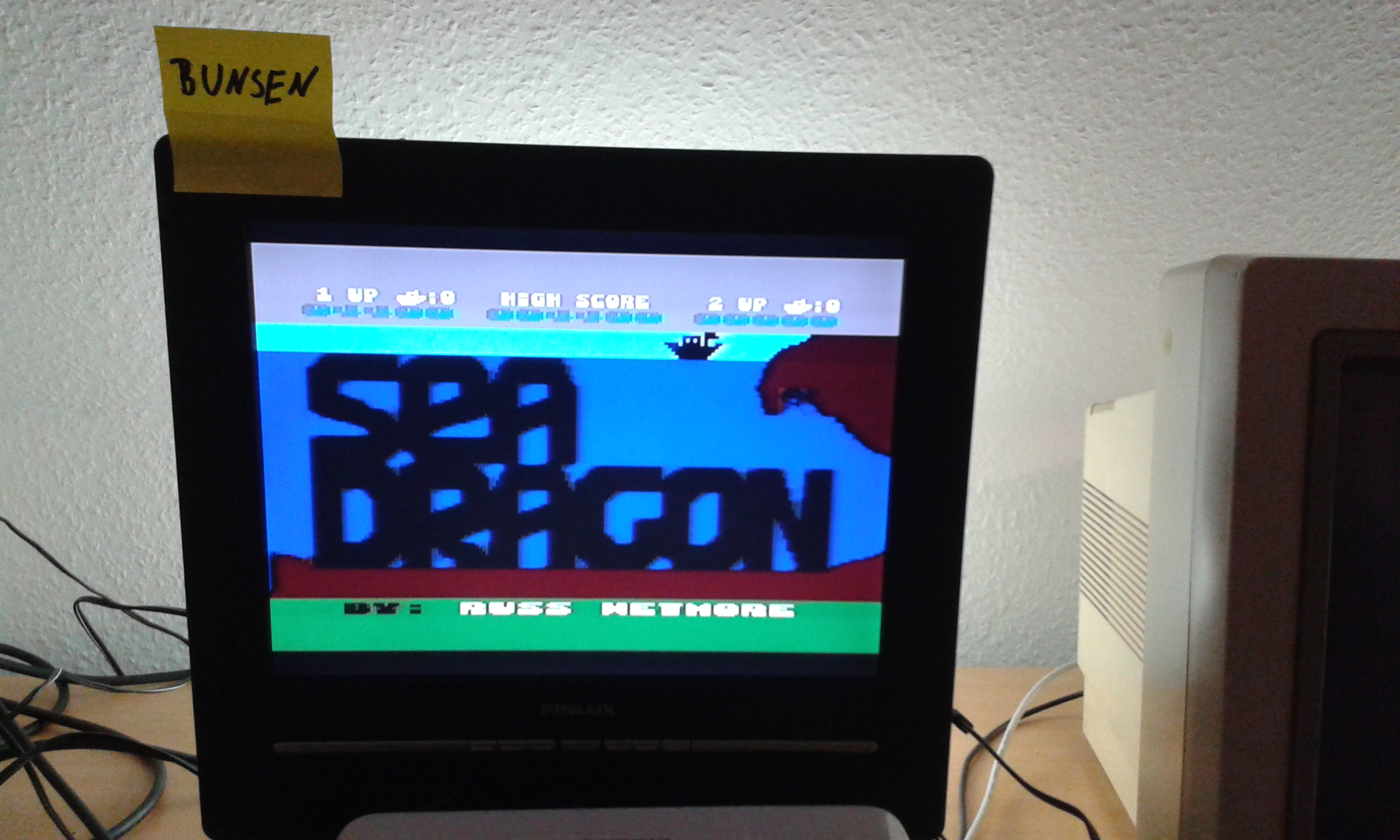 Bunsen: Sea Dragon: Admiral (Atari 400/800/XL/XE) 4,400 points on 2014-11-15 03:15:45
