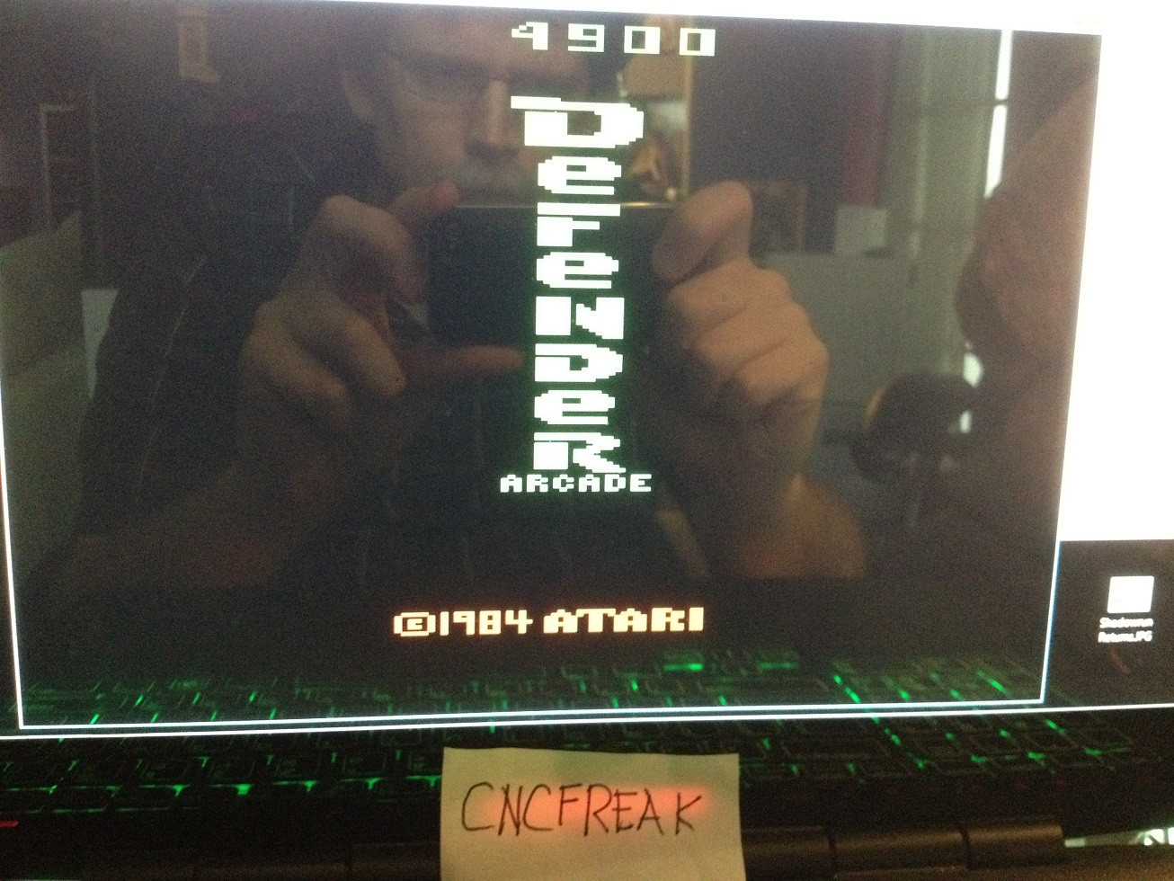 cncfreak: Defender Arcade (Atari 2600 Emulated Novice/B Mode) 4,900 points on 2013-10-15 16:10:36