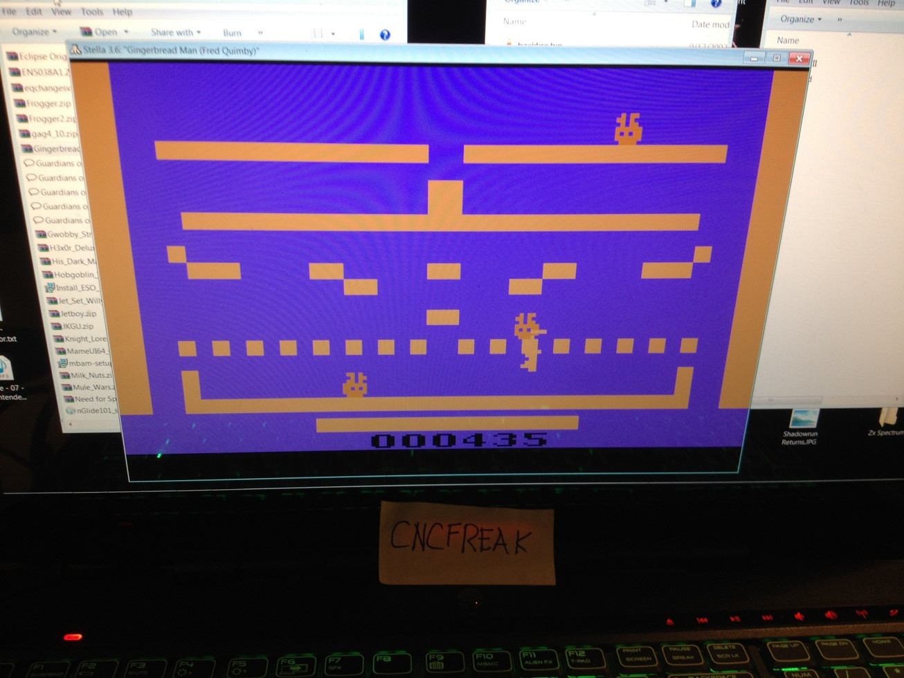 cncfreak: Gingerbread Man (Atari 2600 Emulated Novice/B Mode) 435 points on 2013-10-15 20:26:08
