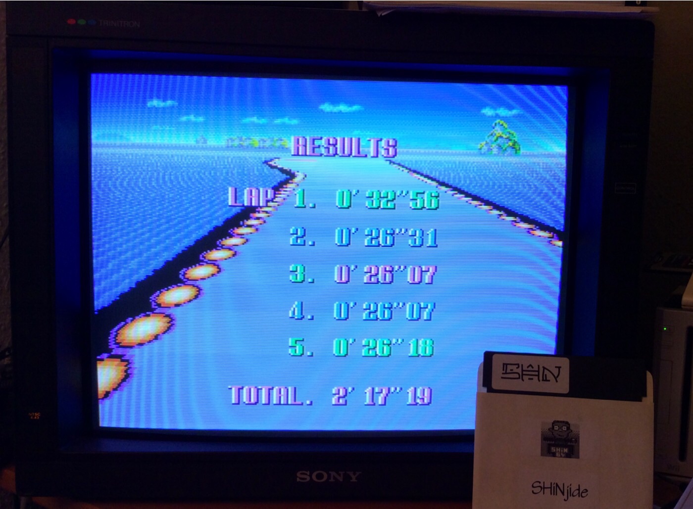 SHiNjide: F-Zero: Big Blue [Beginner] (SNES/Super Famicom Emulated) 0:02:17.19 points on 2014-12-23 10:19:14