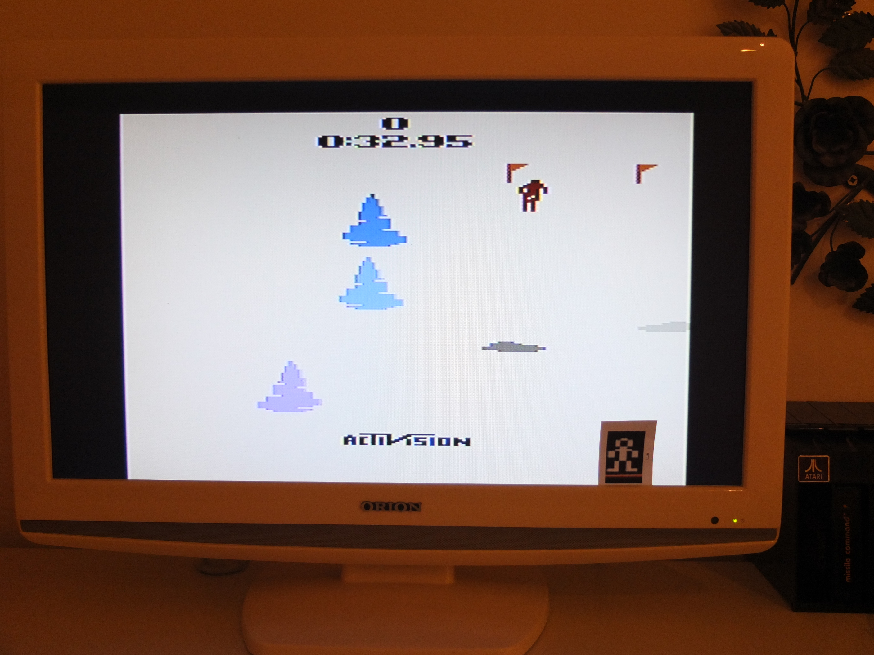 LLe: Skiing: Game 1 (Atari 2600 Novice/B) 0:00:32.95 points on 2015-01-23 13:09:54