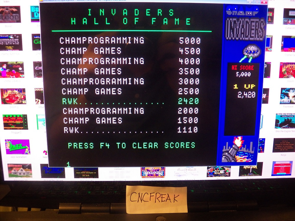 Champ Invaders: Deluxe / Arcade 2,420 points