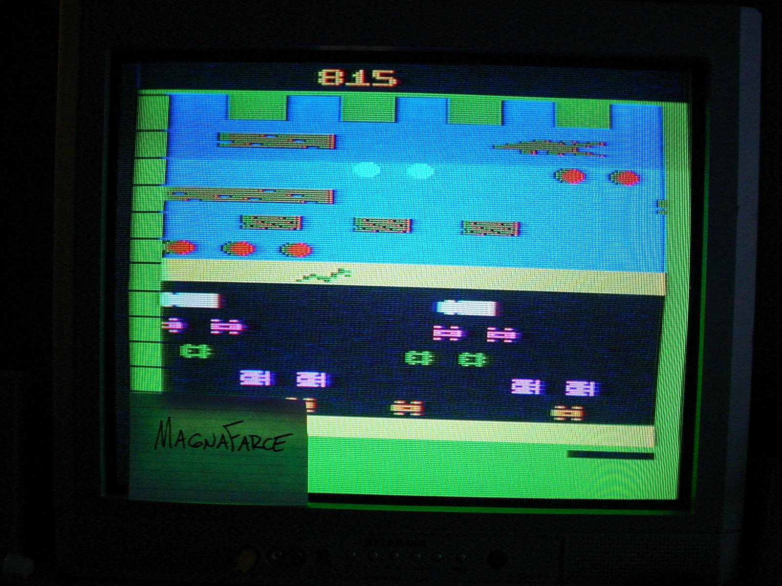 MagnaFarce: Frogger (Atari 2600 Expert/A) 815 points on 2013-10-29 09:54:44