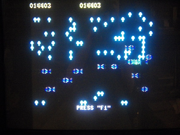cncfreak: Centipede (Commodore 64) 14,403 points on 2013-09-23 22:29:01